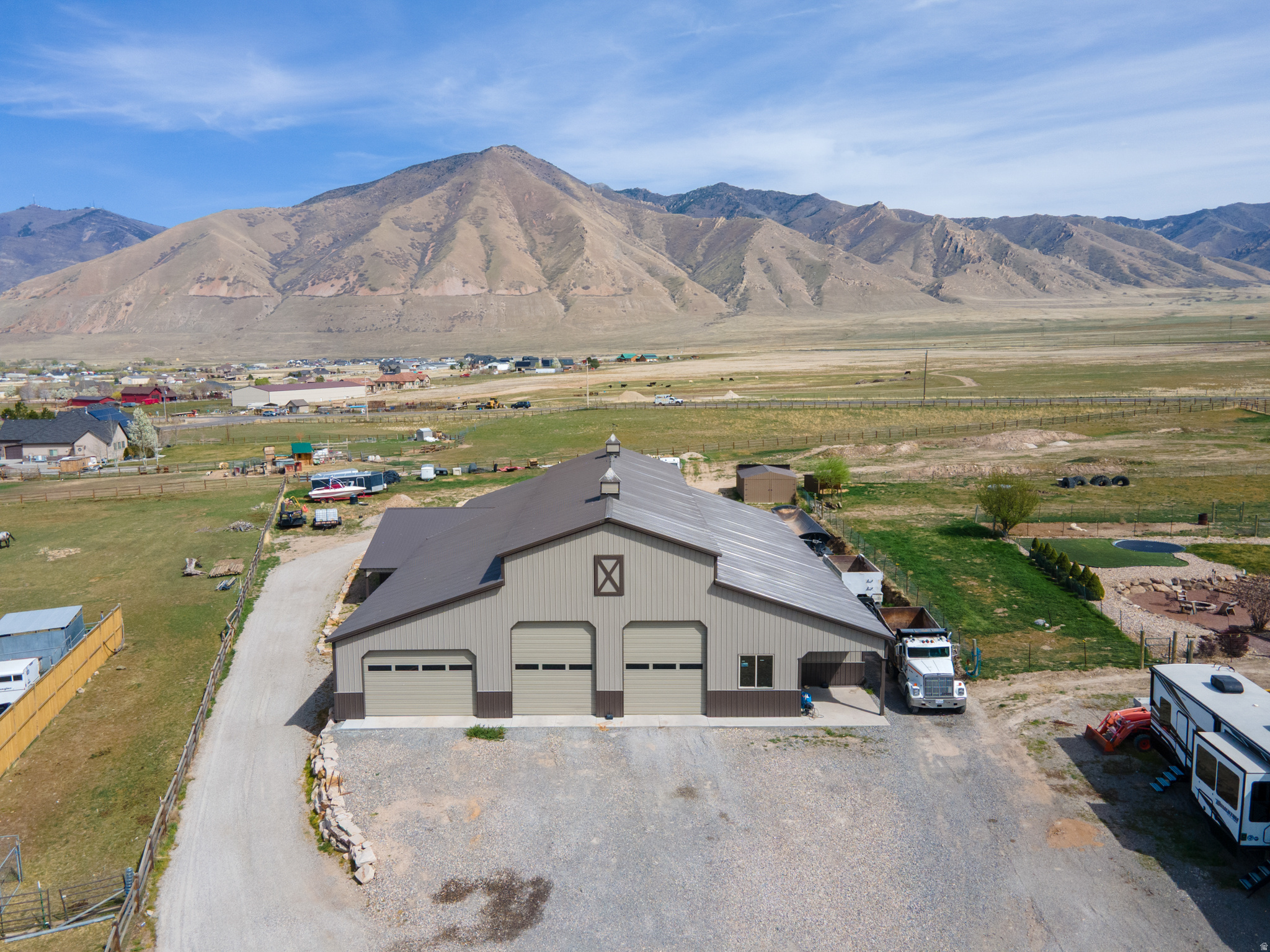 main property photo 59