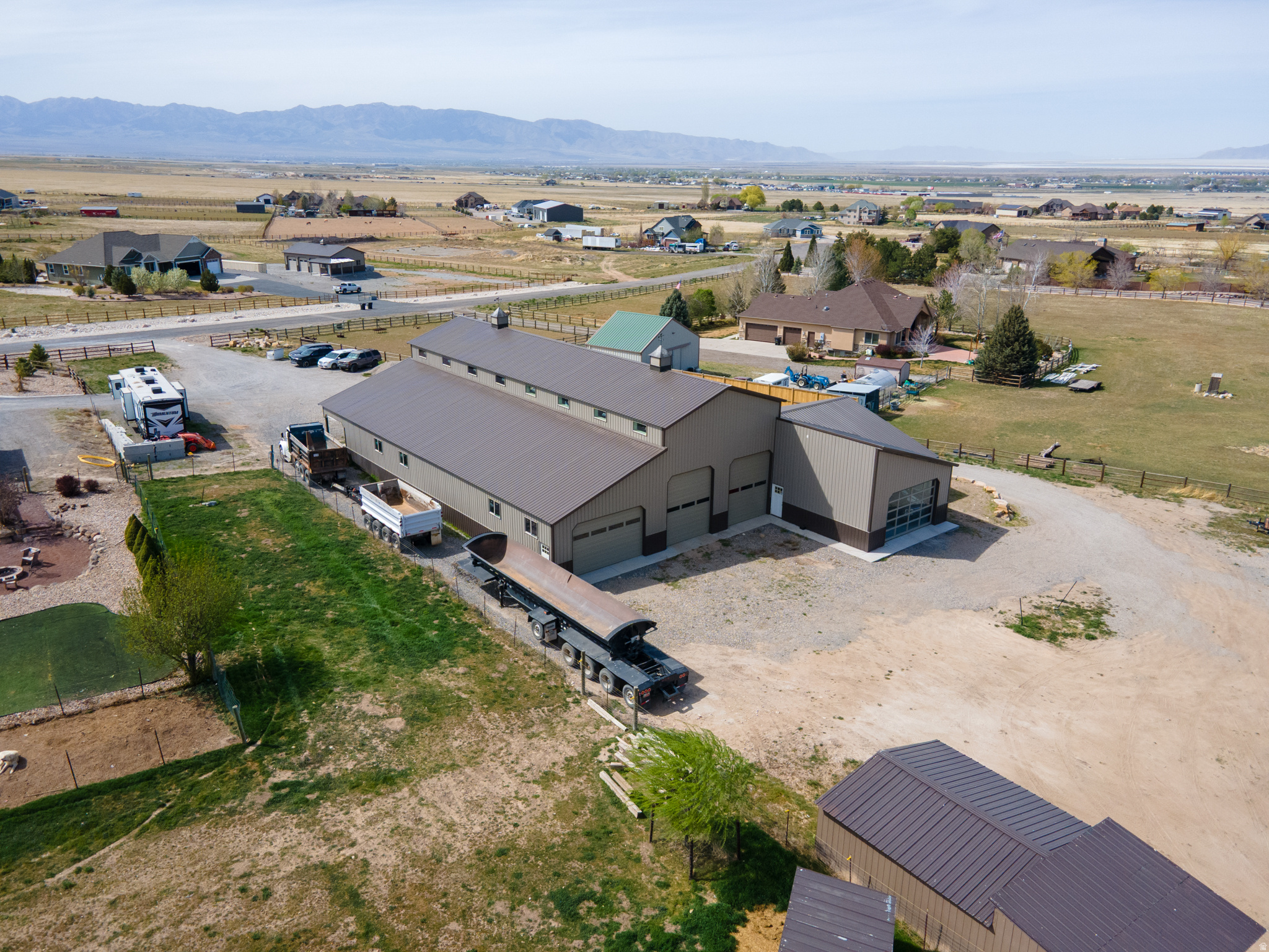 main property photo 60