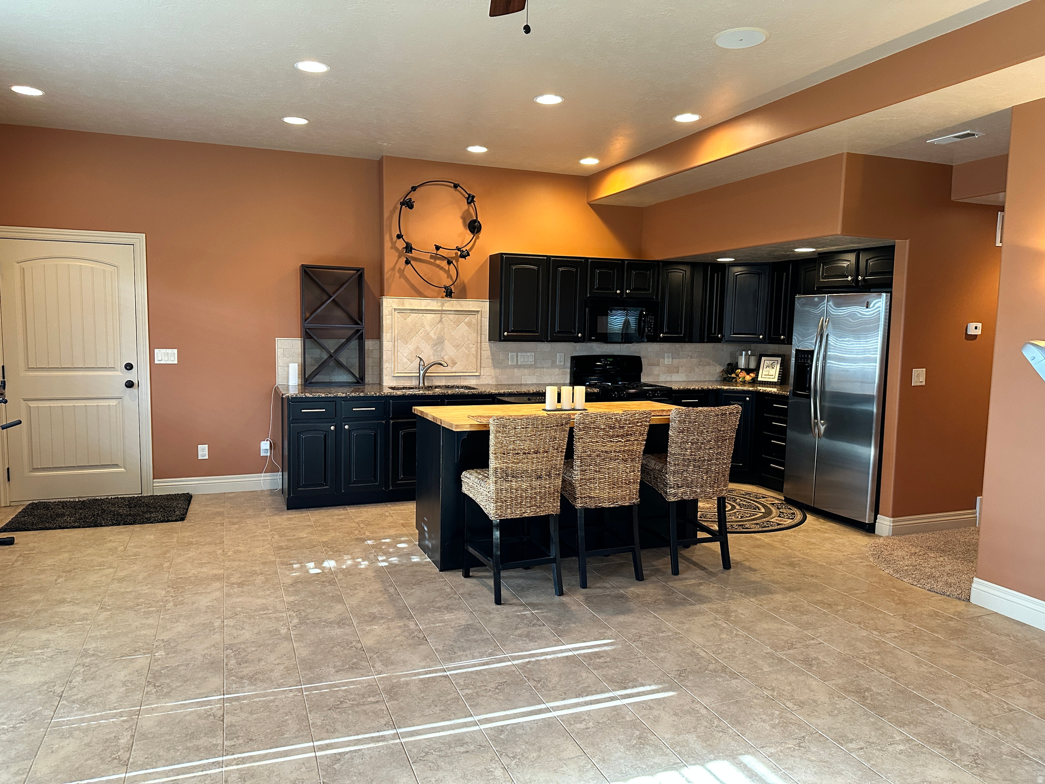 main property photo 58