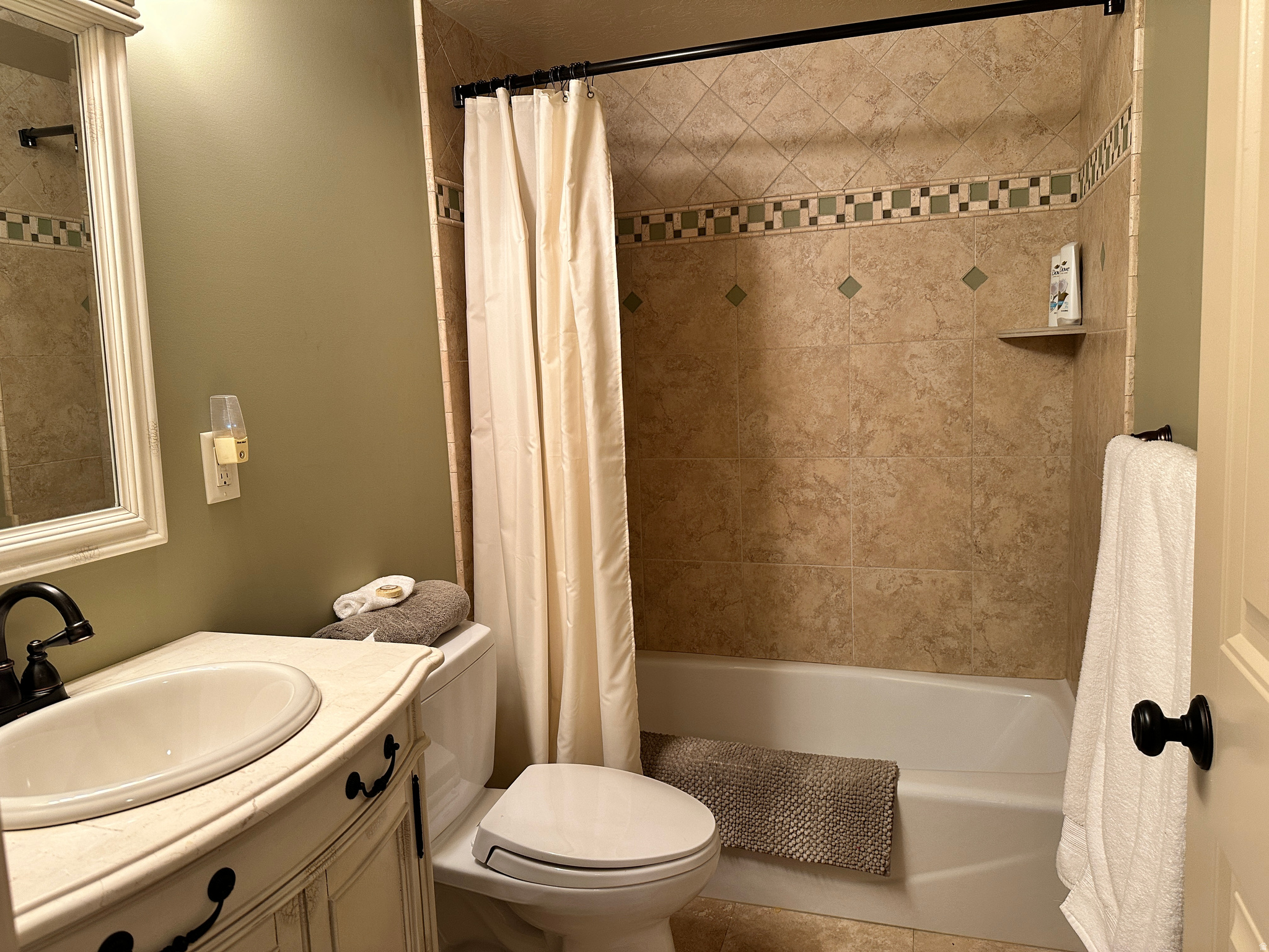 main property photo 65