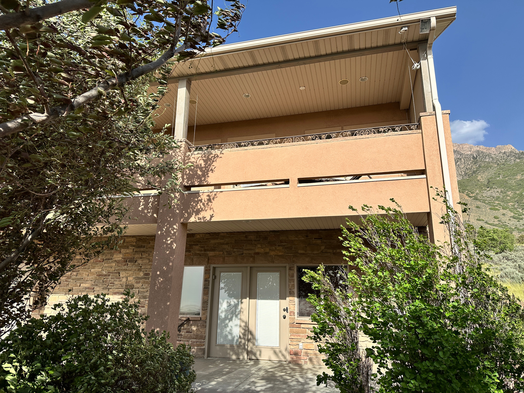 main property photo 76