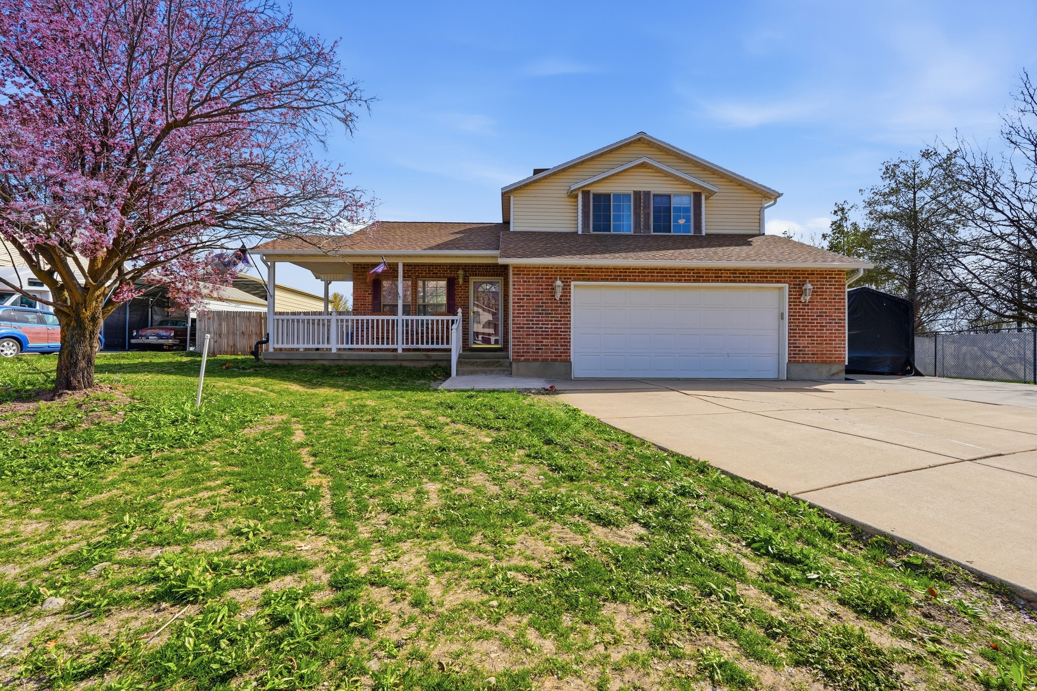 main property photo 18