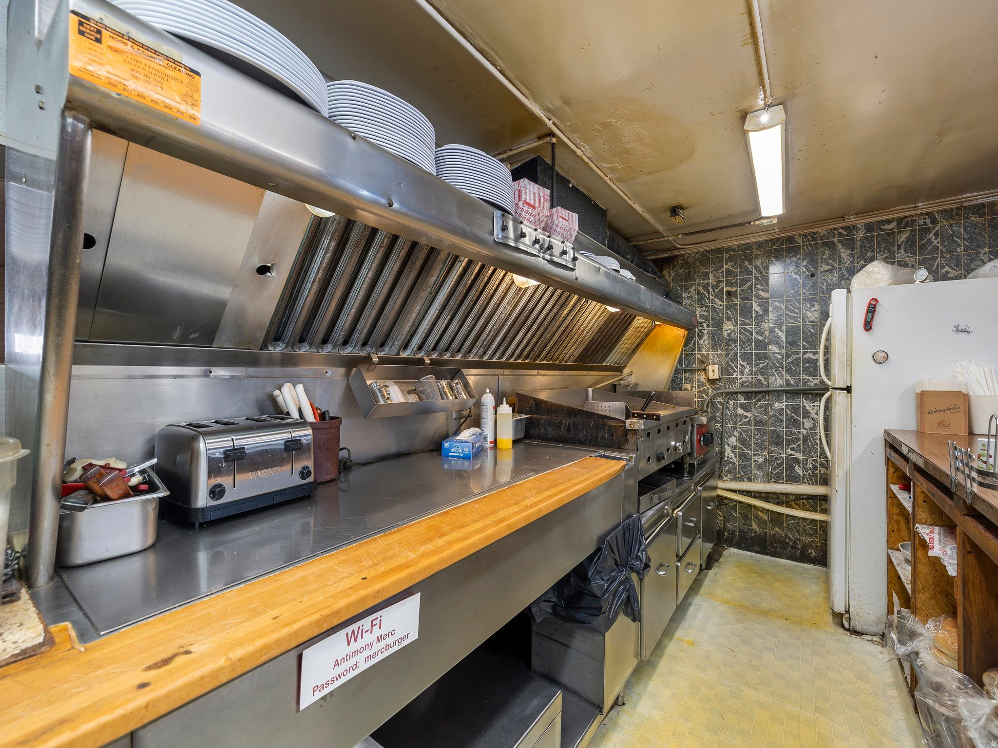 main property photo 17