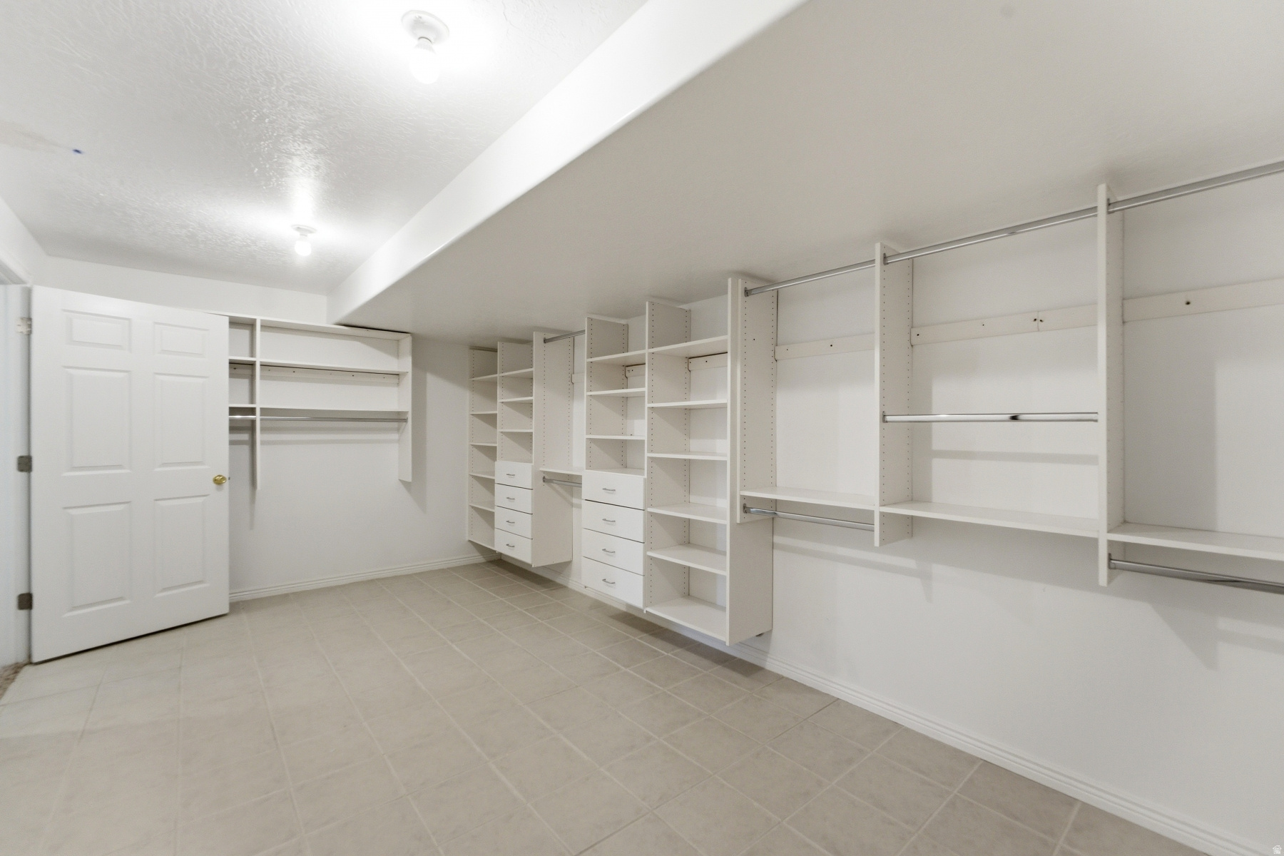 main property photo 103