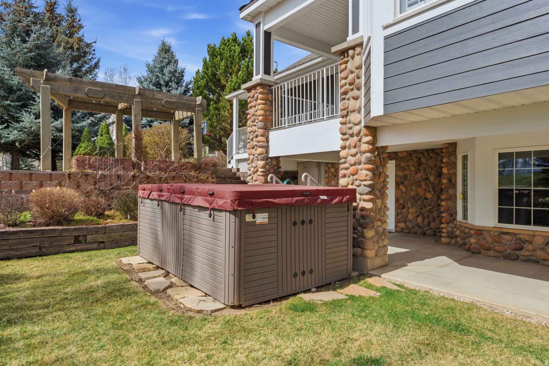 main property photo 113