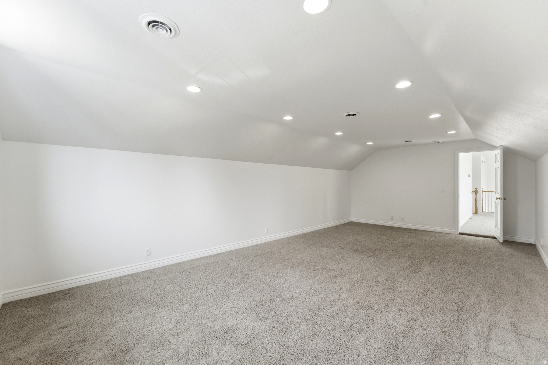 main property photo 79