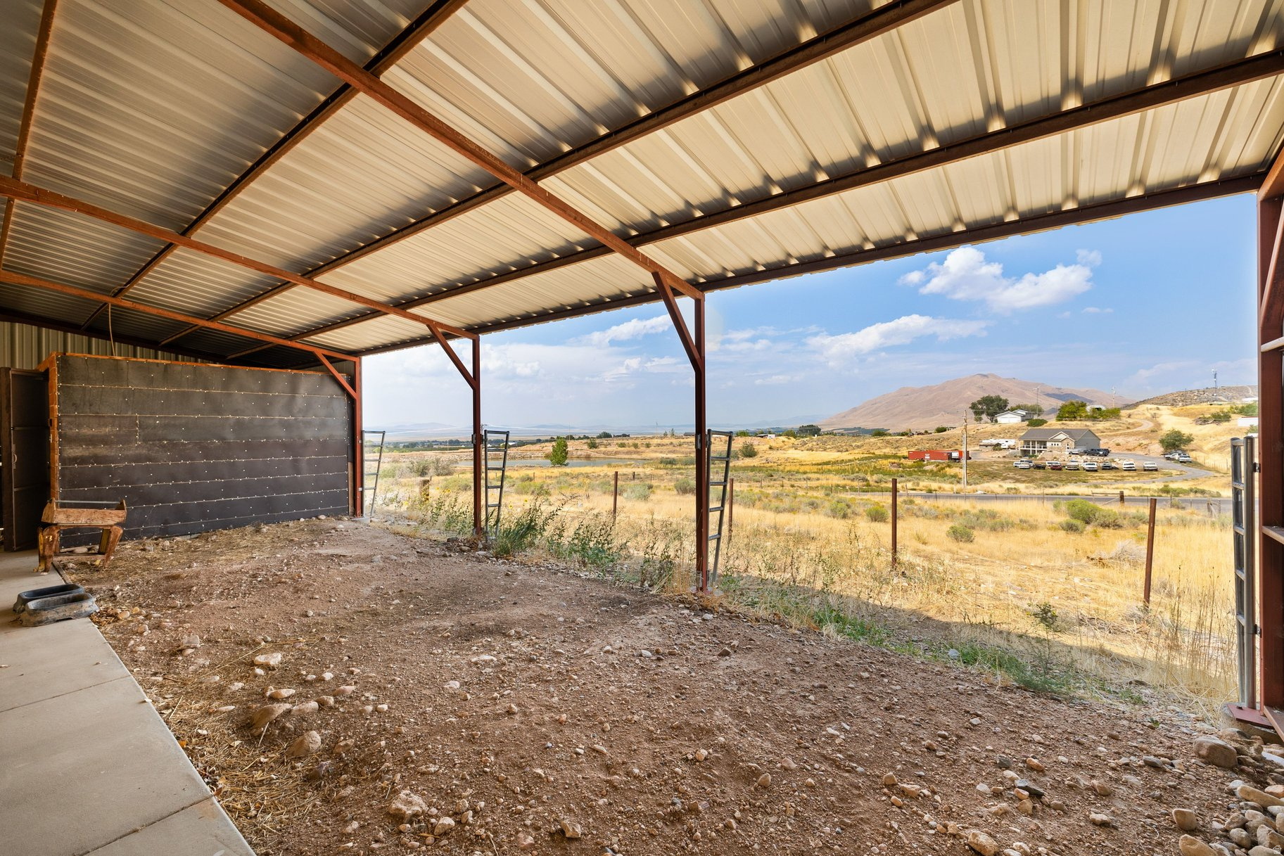 main property photo 46