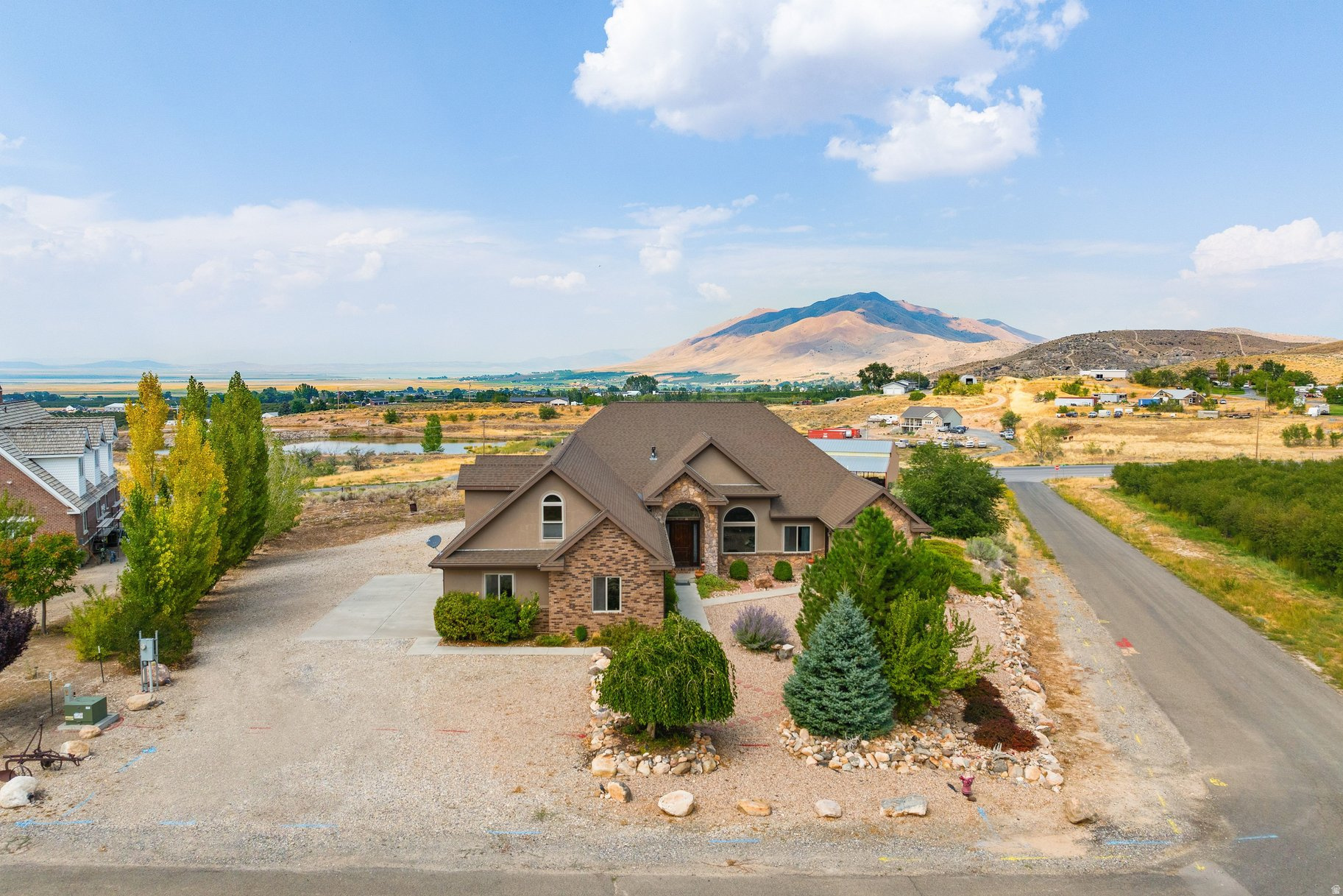 main property photo 58