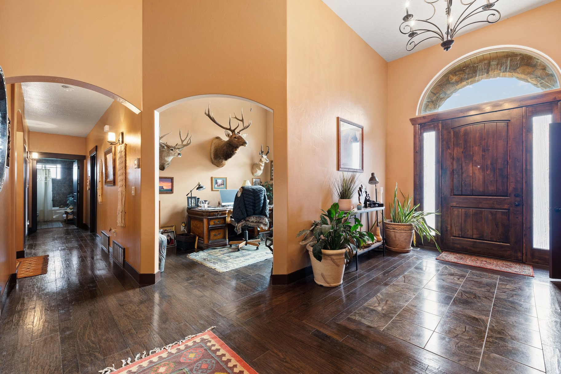 main property photo 6