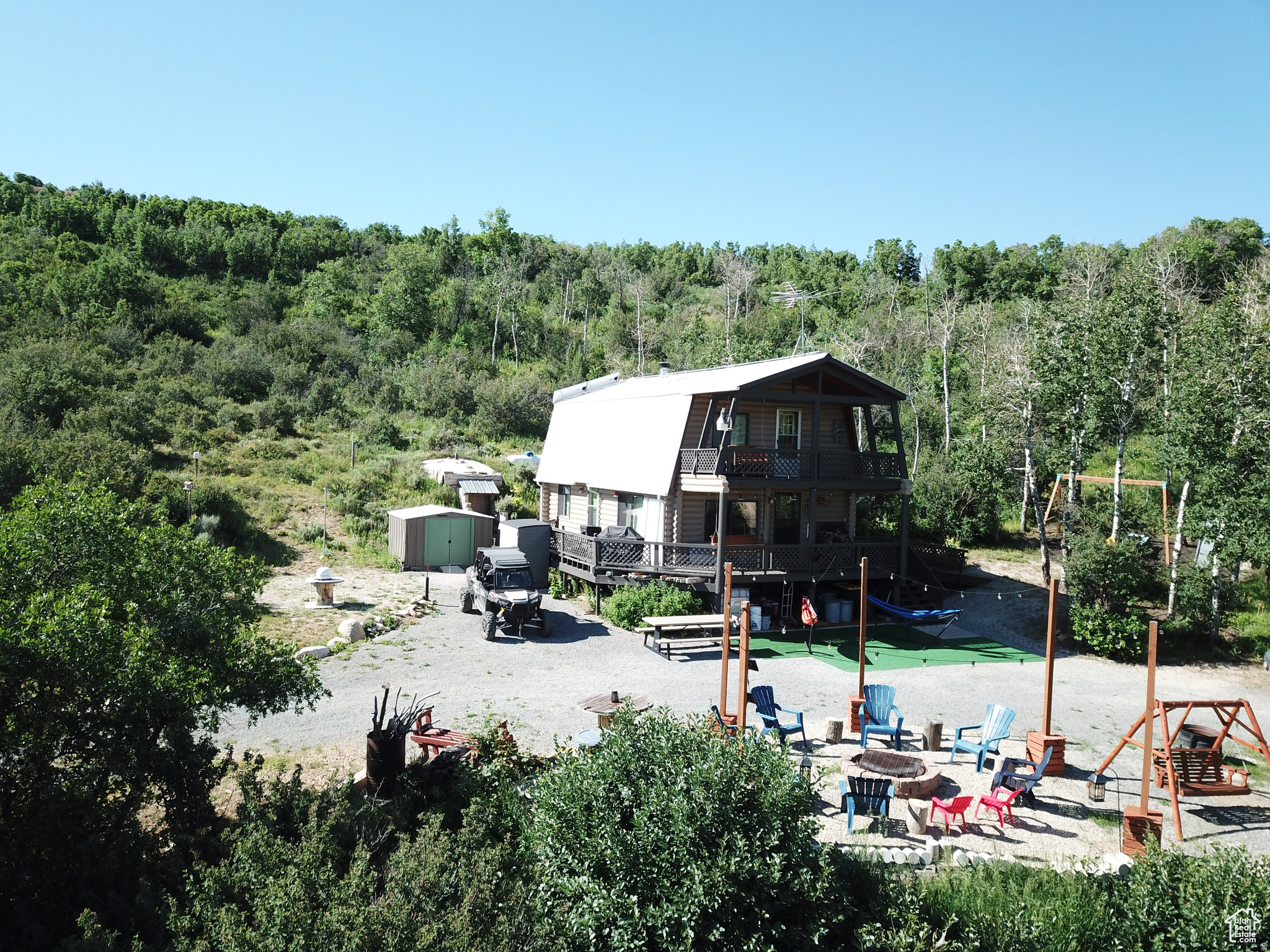 main property photo 12