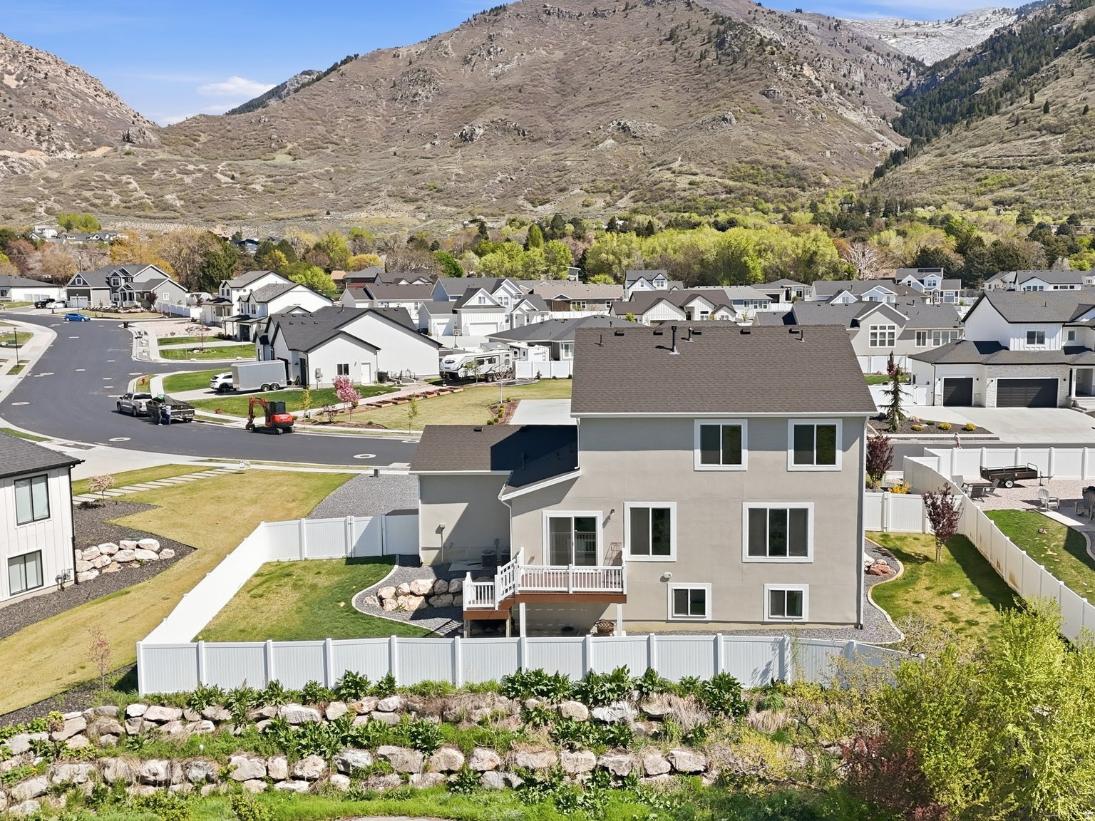 main property photo 46
