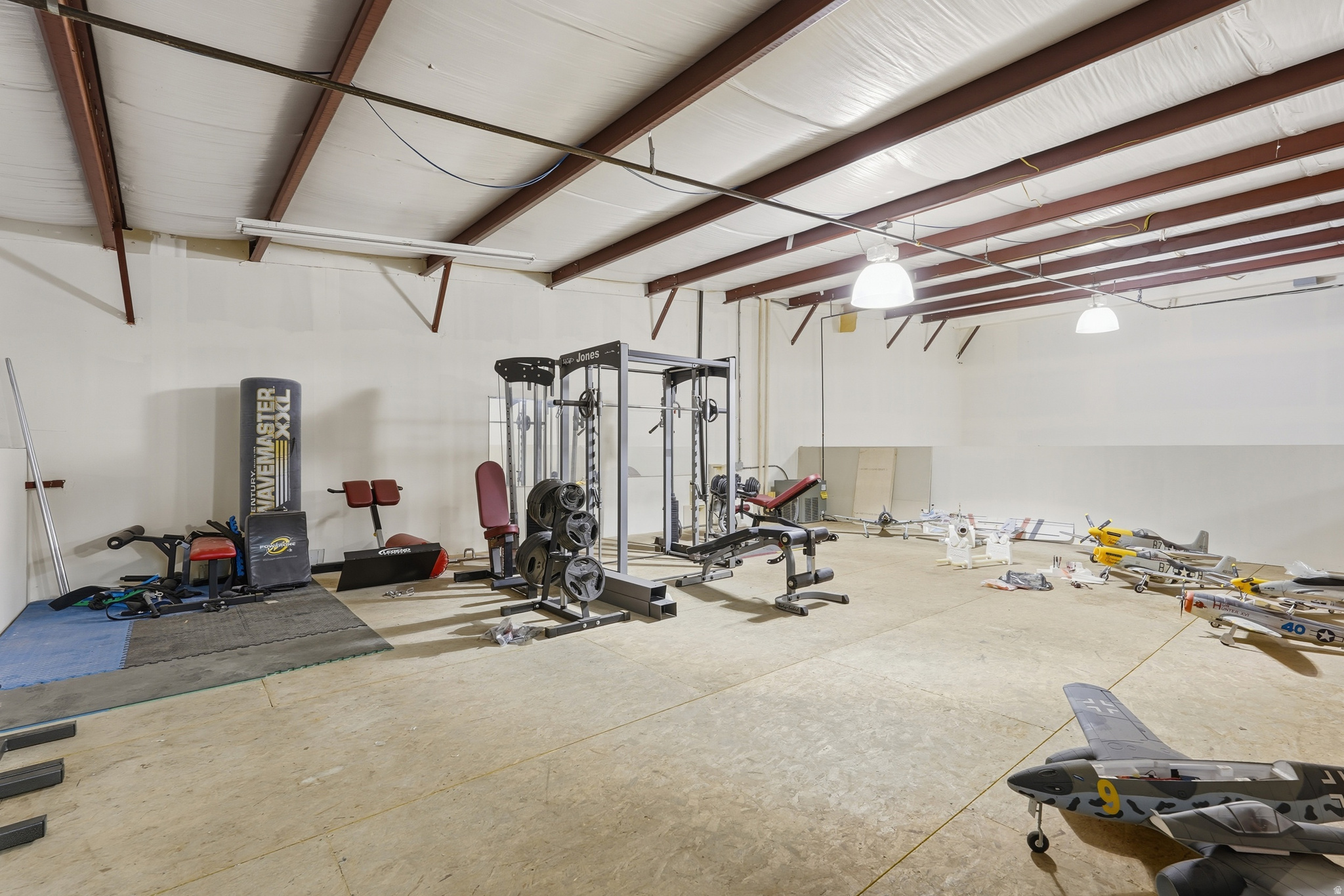 main property photo 22