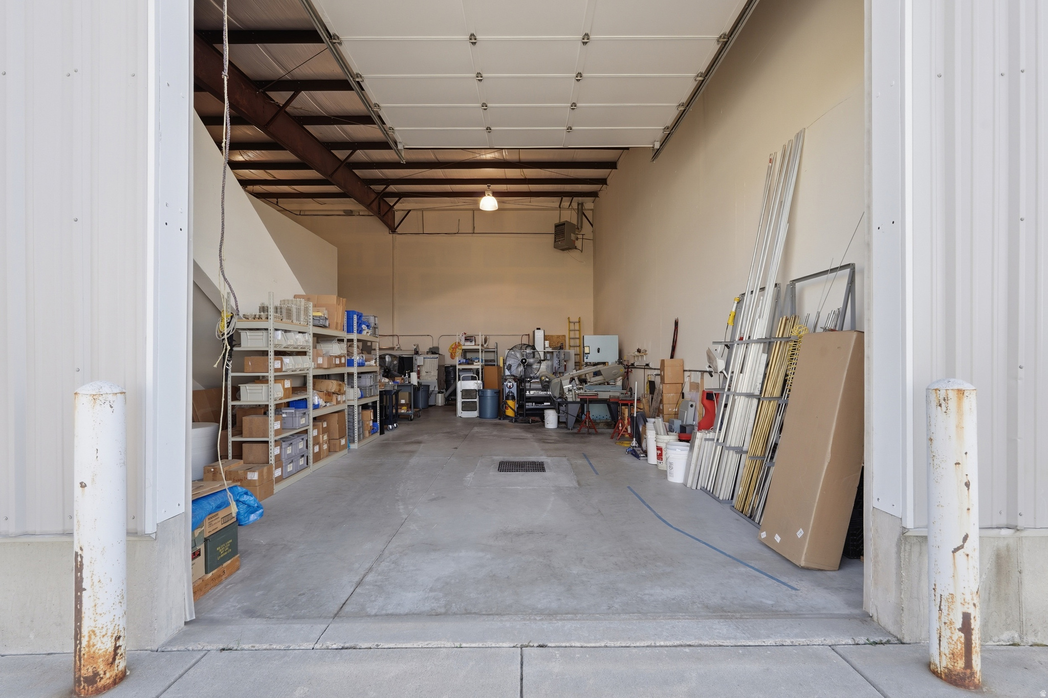 main property photo 9