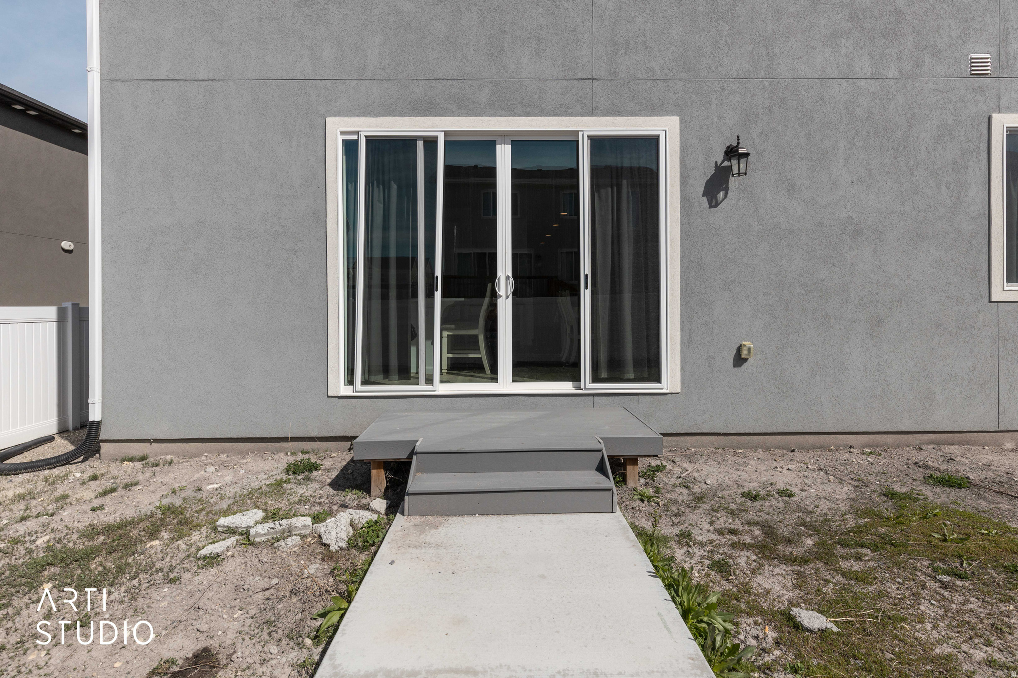 main property photo 41