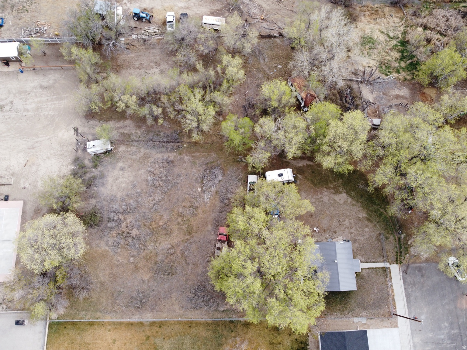 main property photo 7