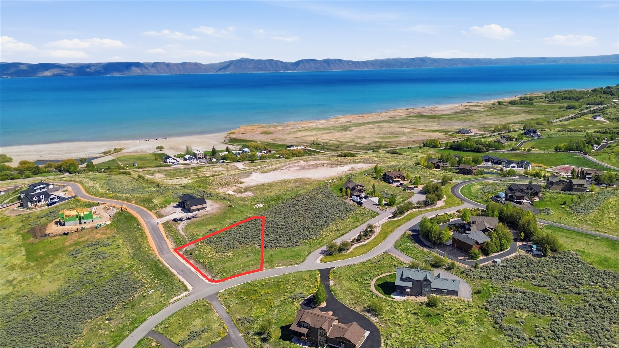 main property photo 0