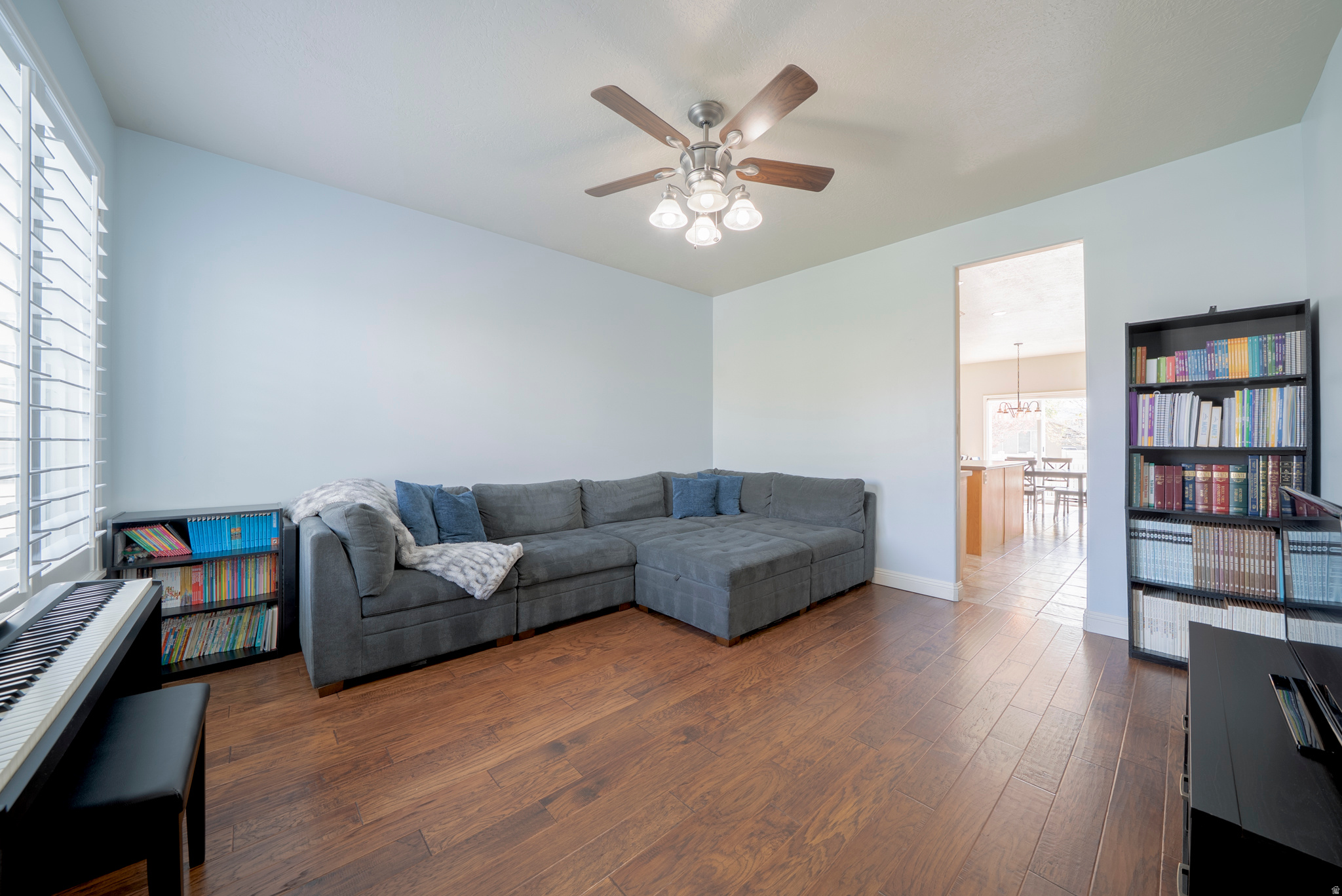 main property photo 3
