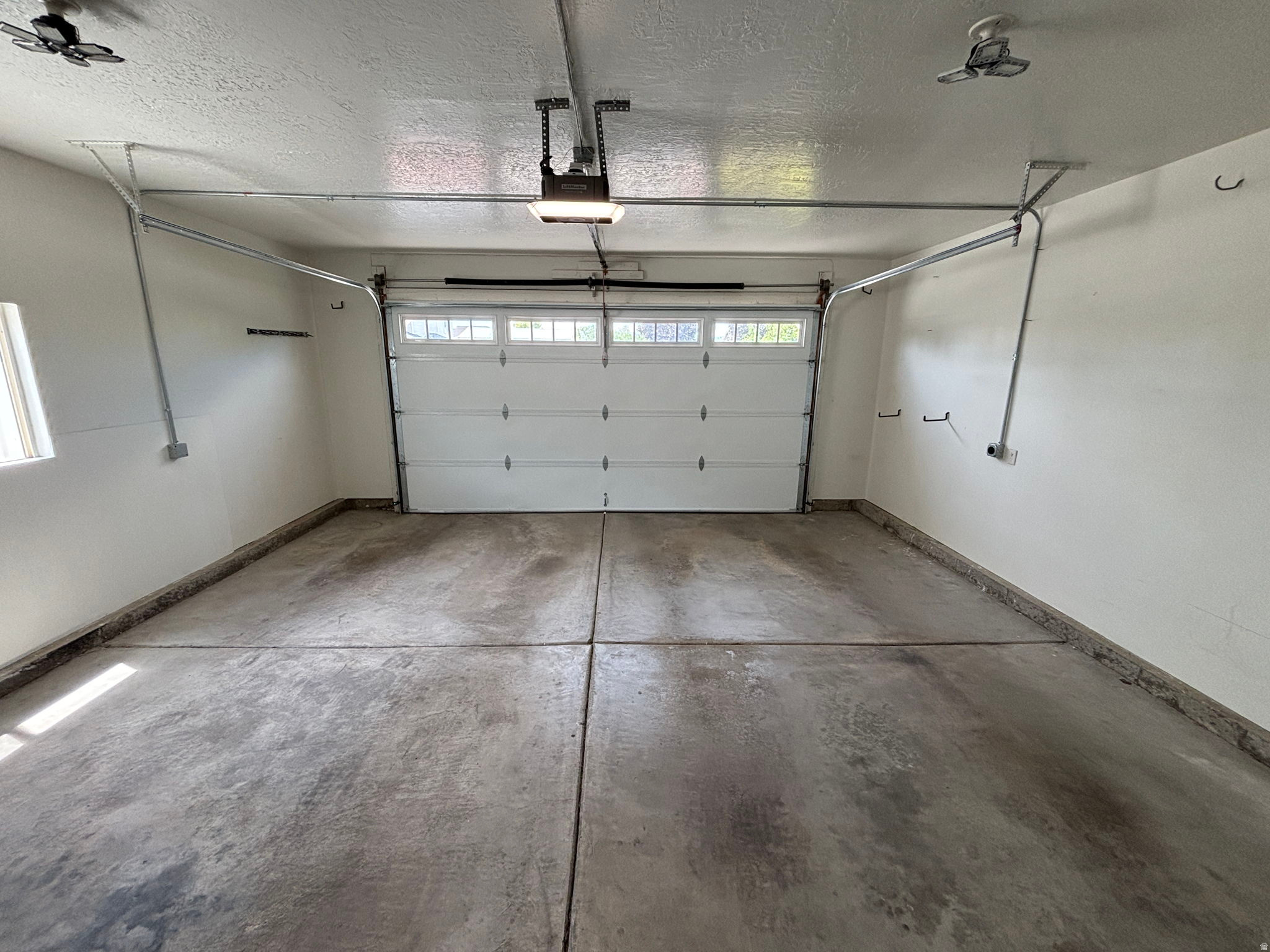 main property photo 73