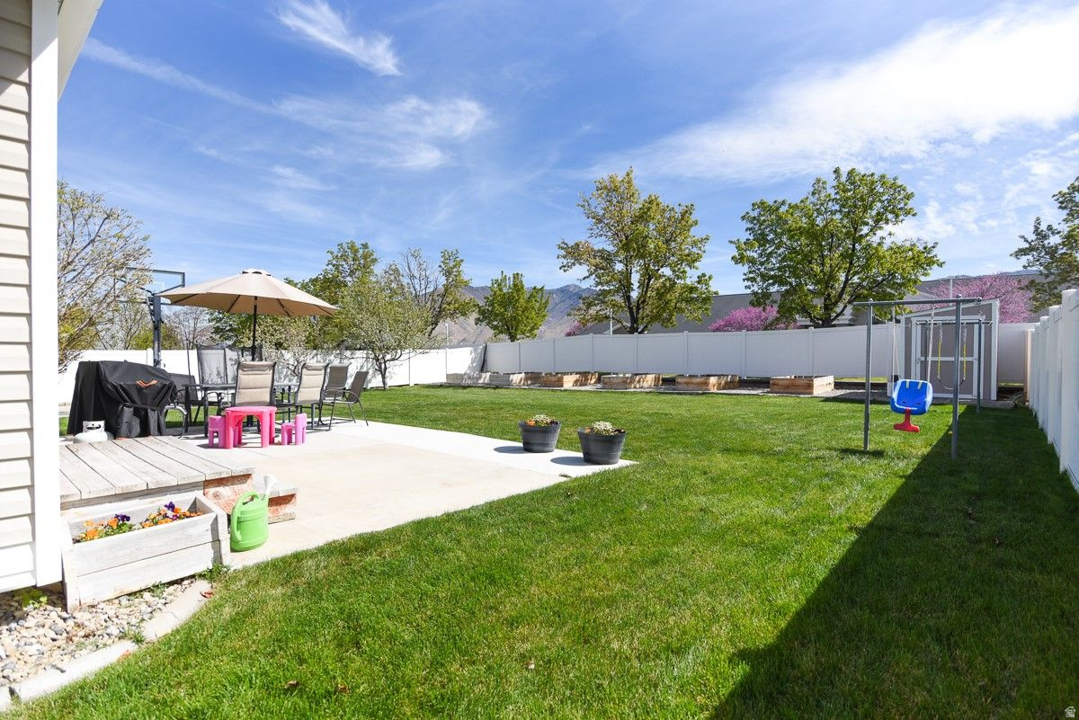 main property photo 76