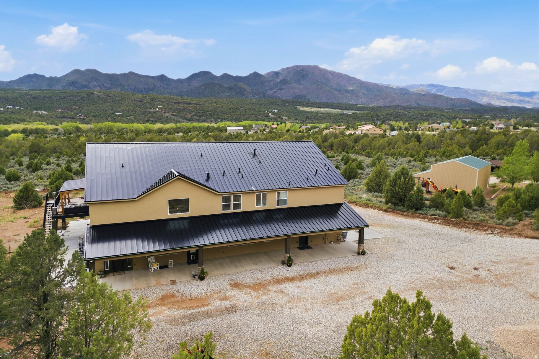 main property photo 75