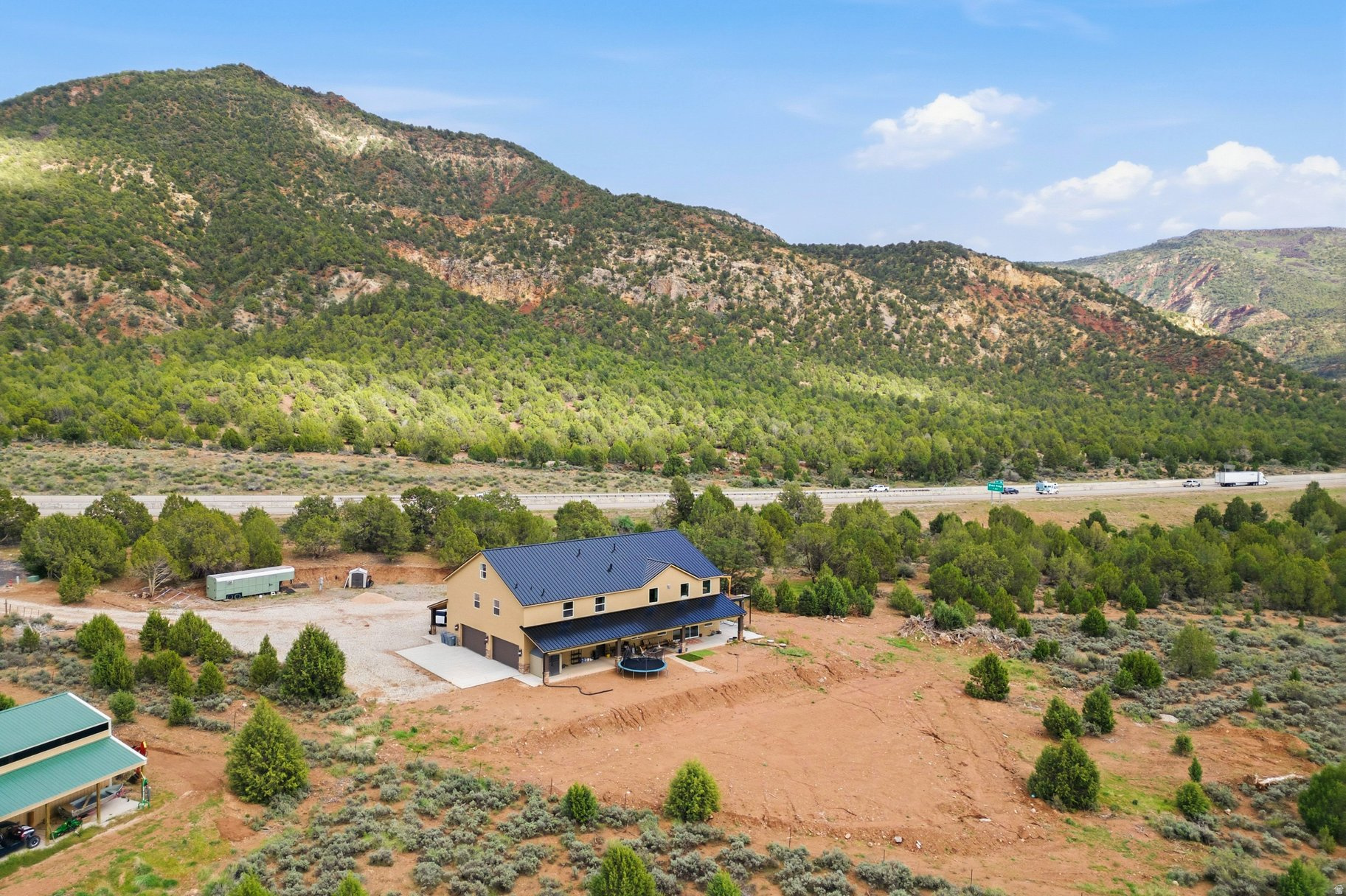 main property photo 77