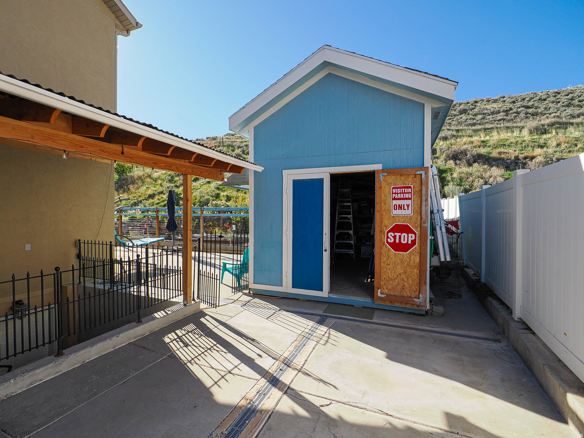 main property photo 70