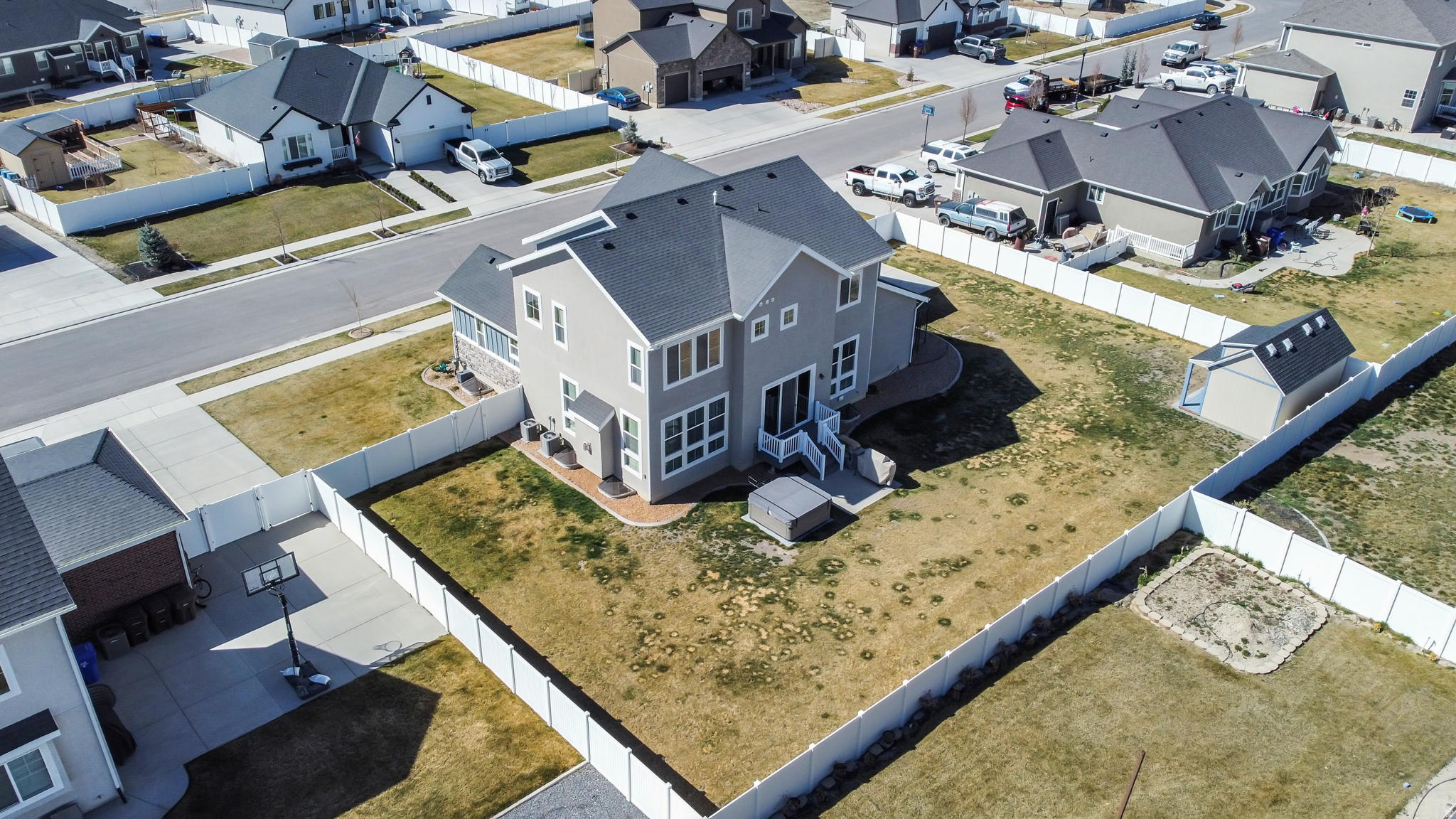 main property photo 64
