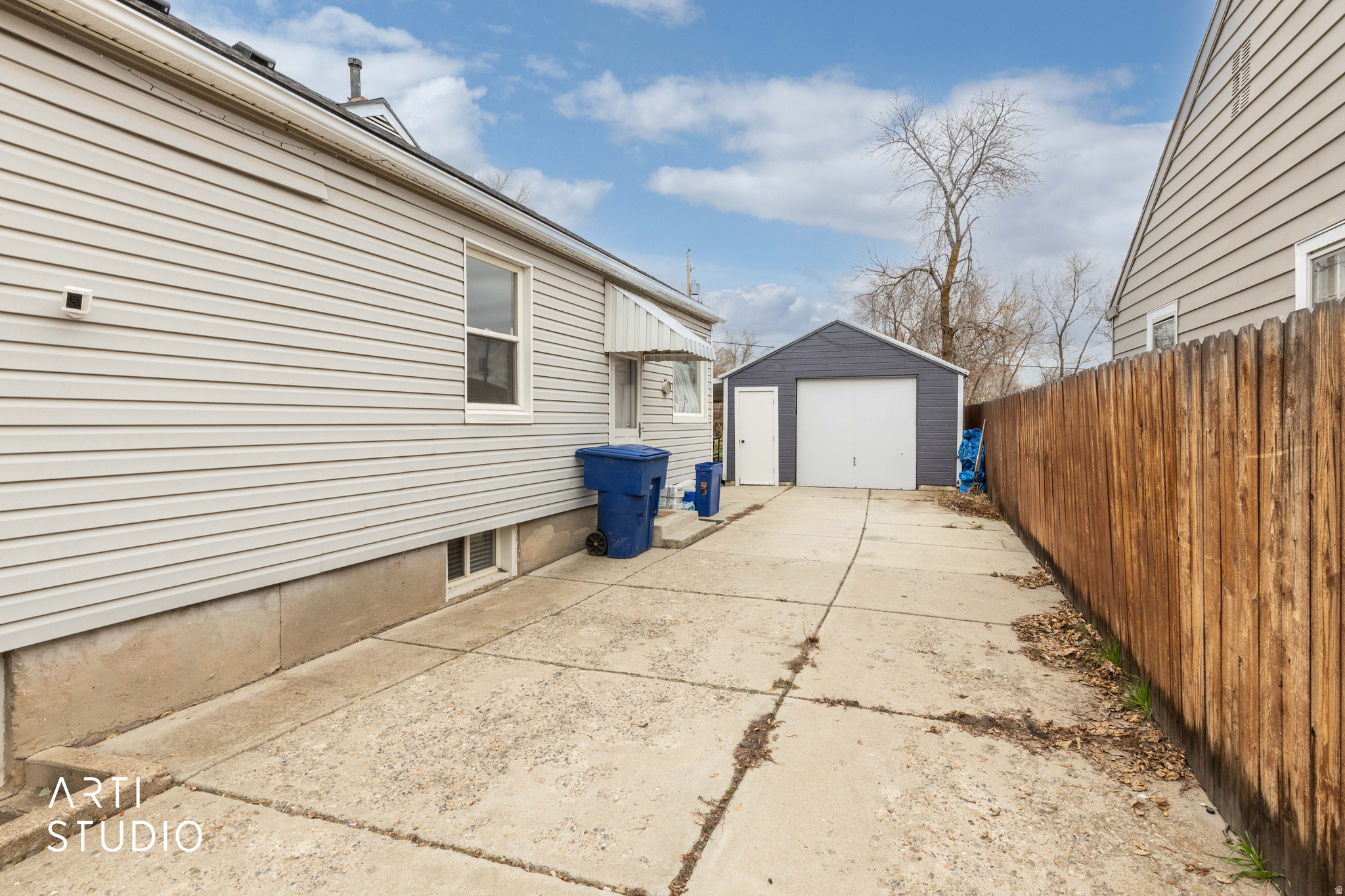 main property photo 26