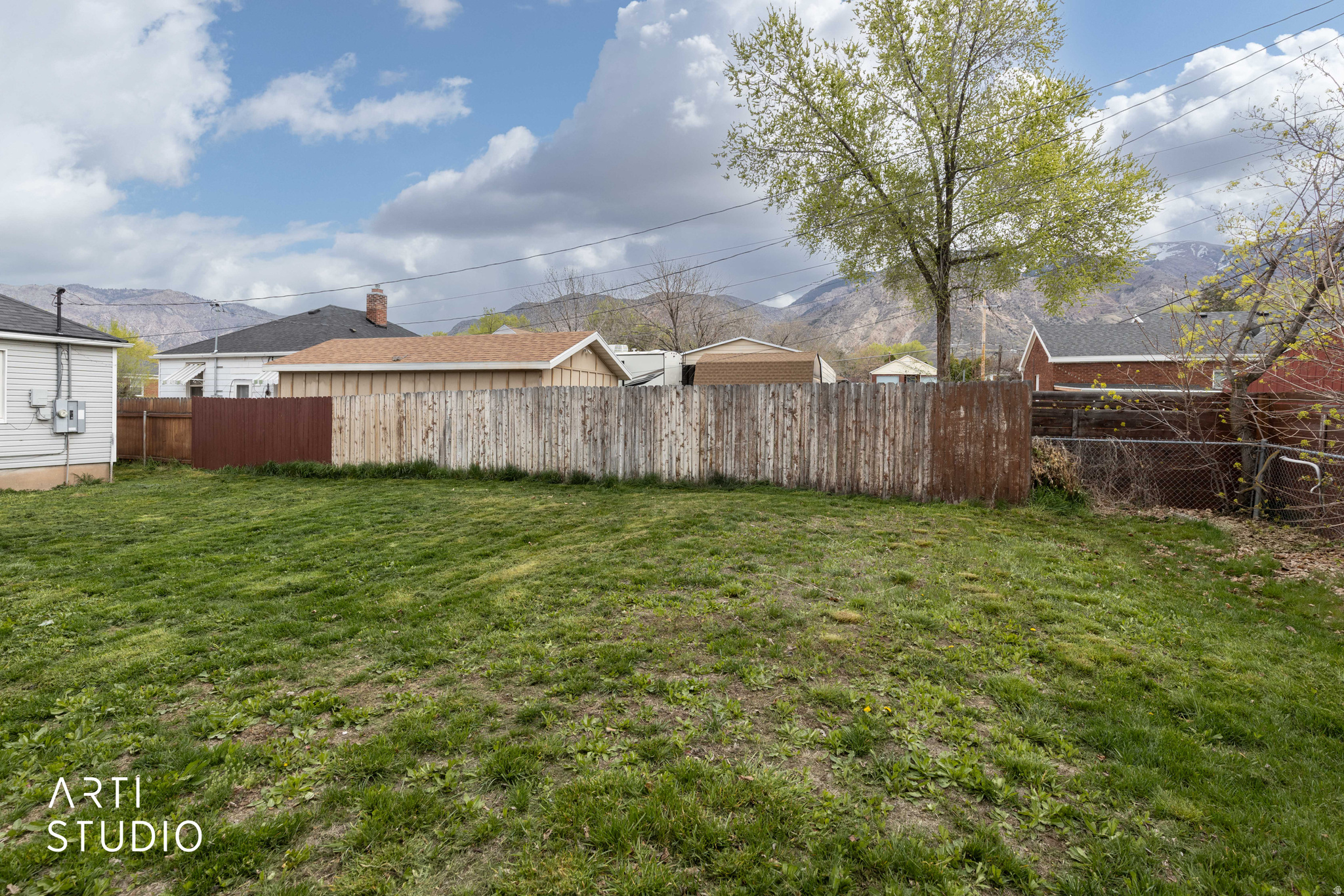 main property photo 33