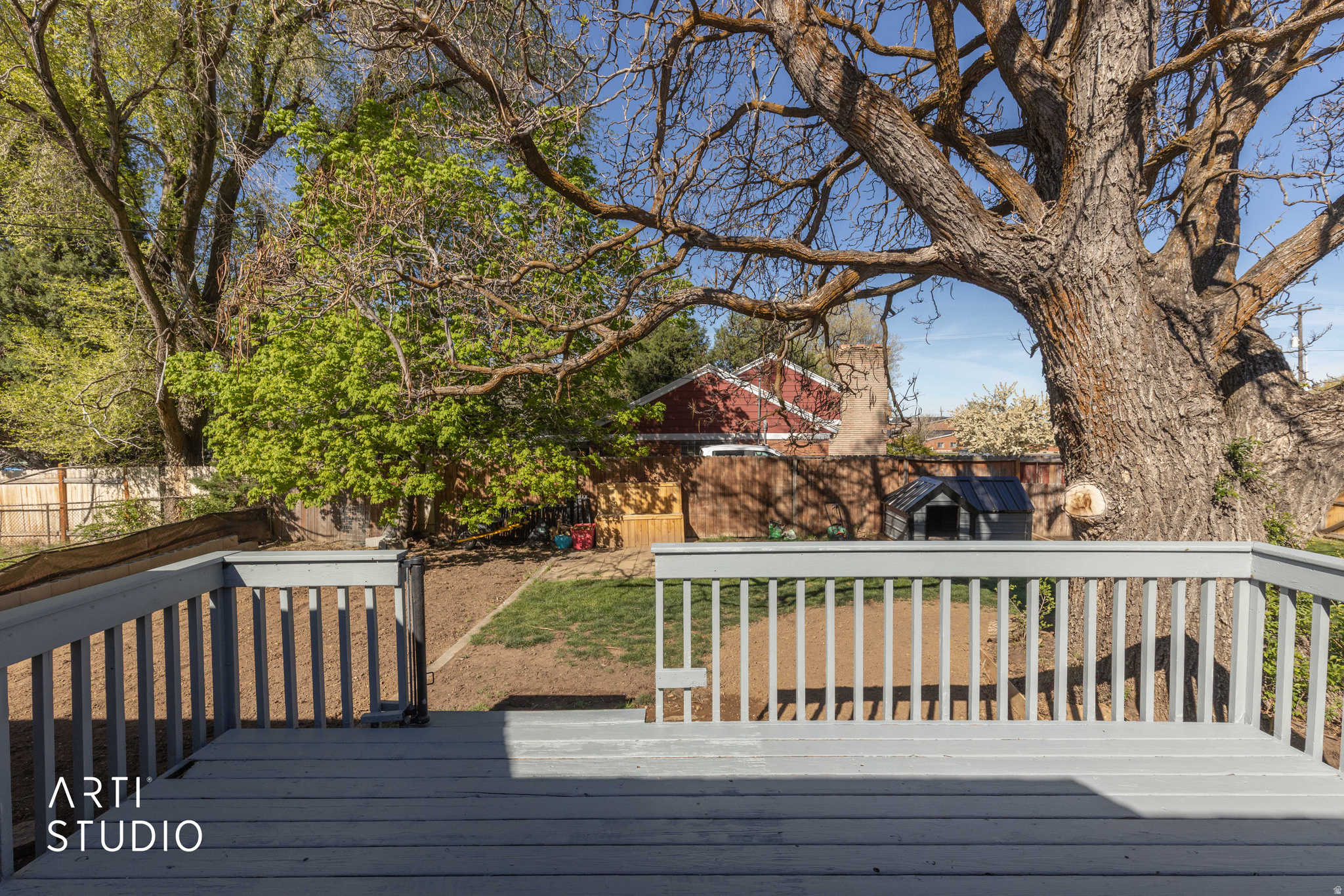 main property photo 34
