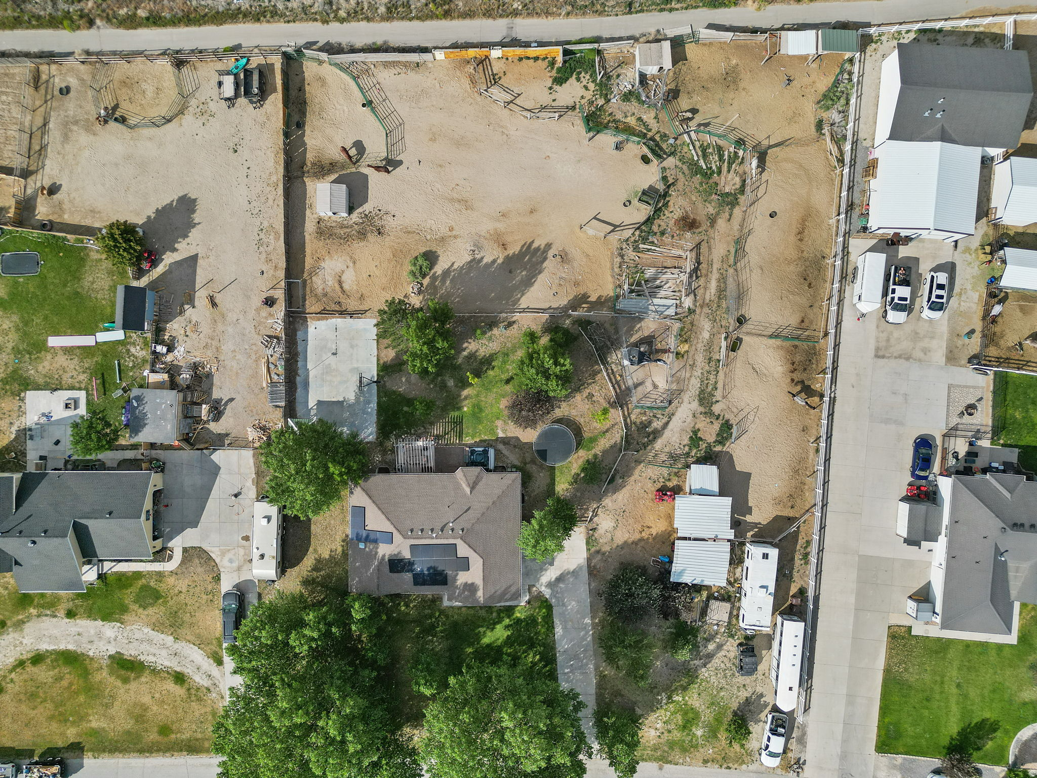 main property photo 35