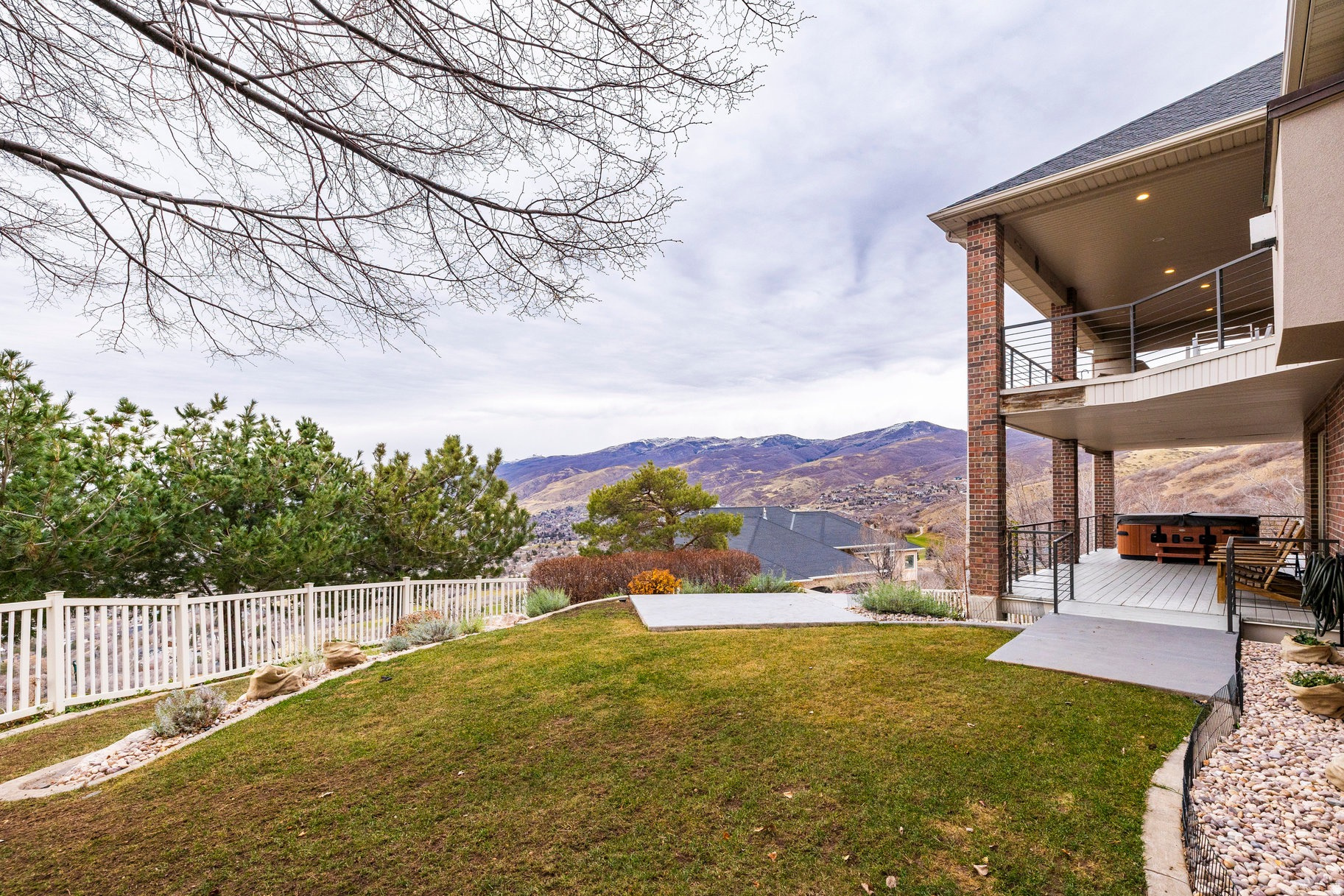 main property photo 67