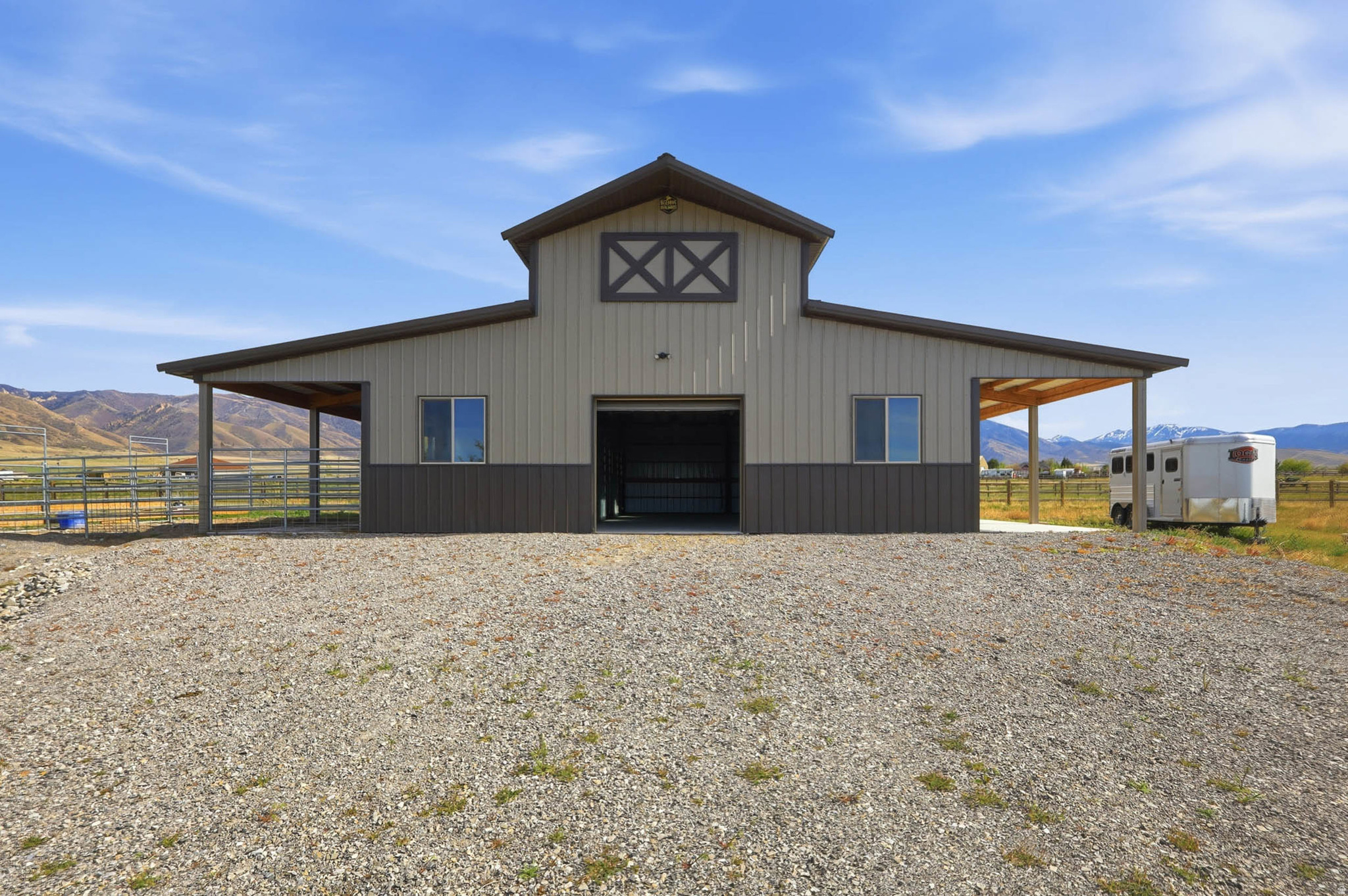 main property photo 78
