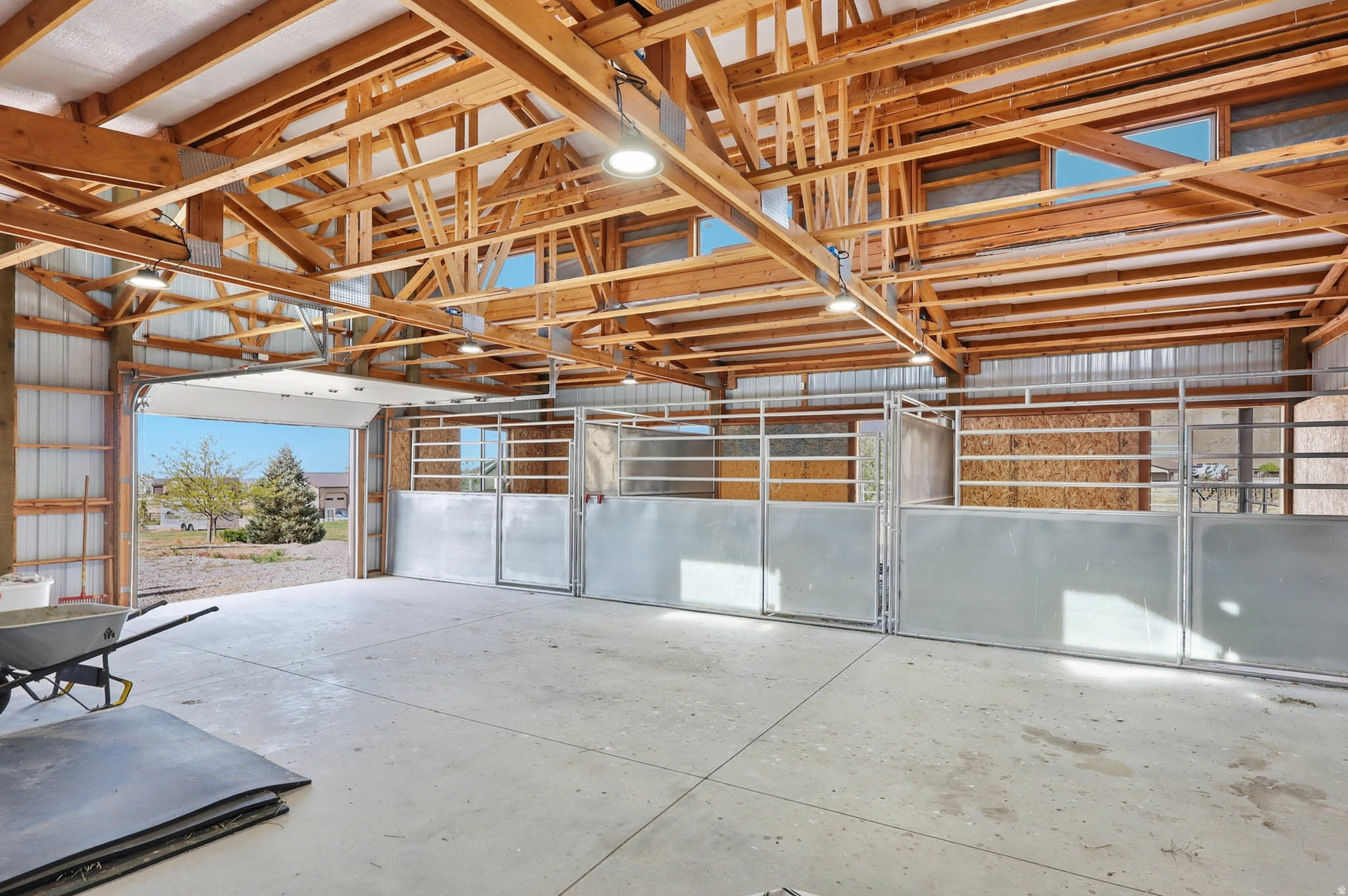 main property photo 80