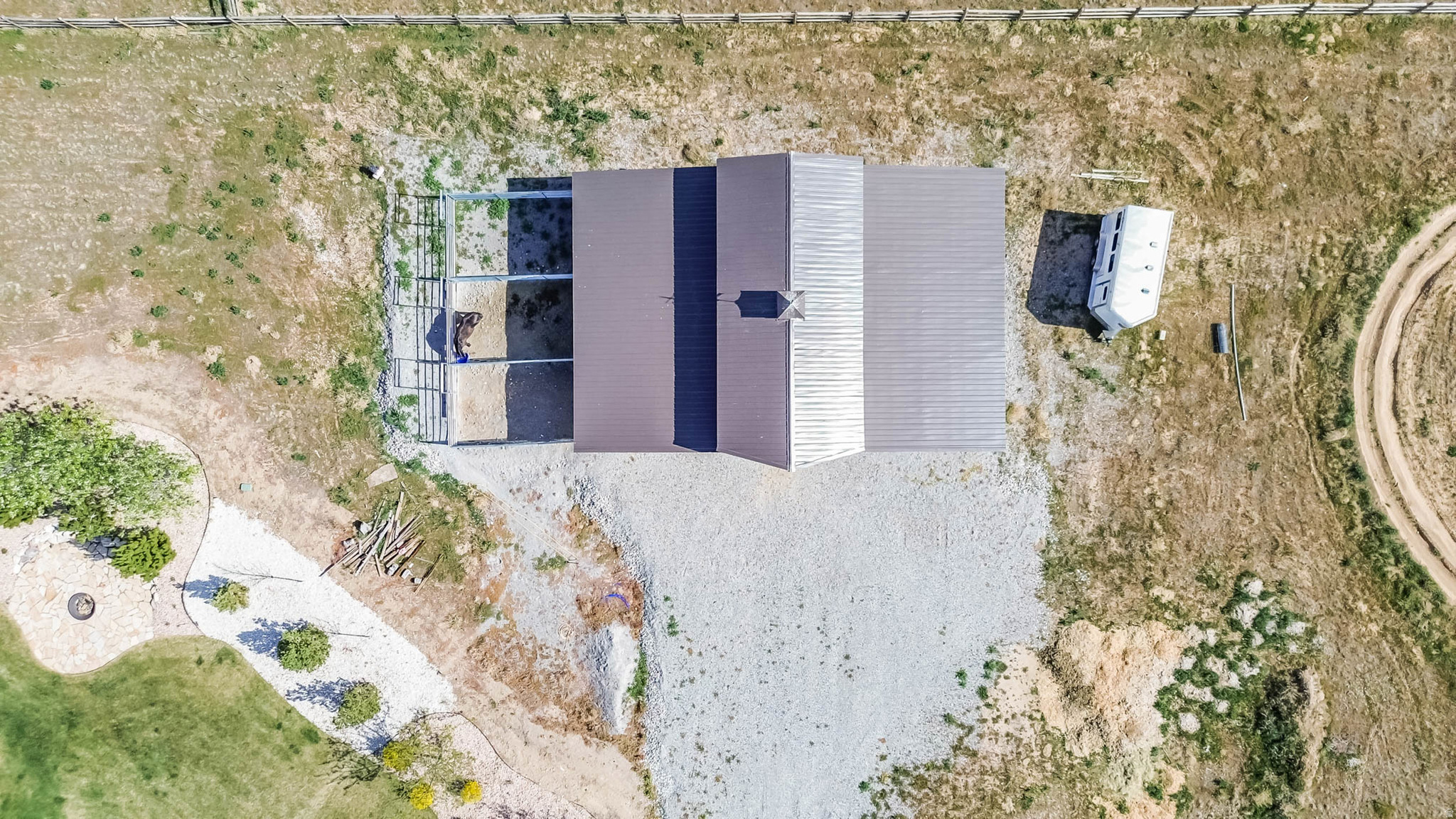 main property photo 96