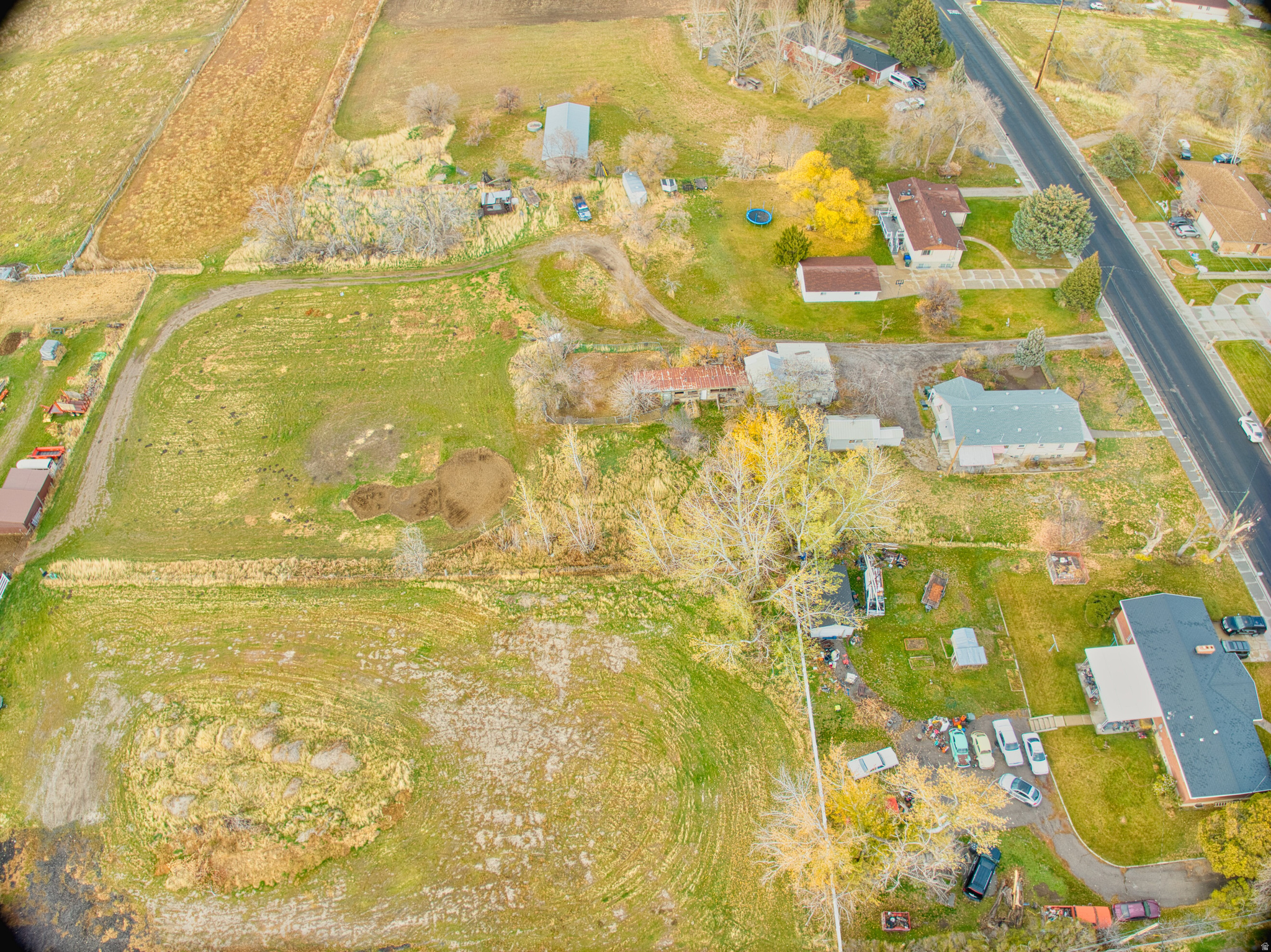 main property photo 22
