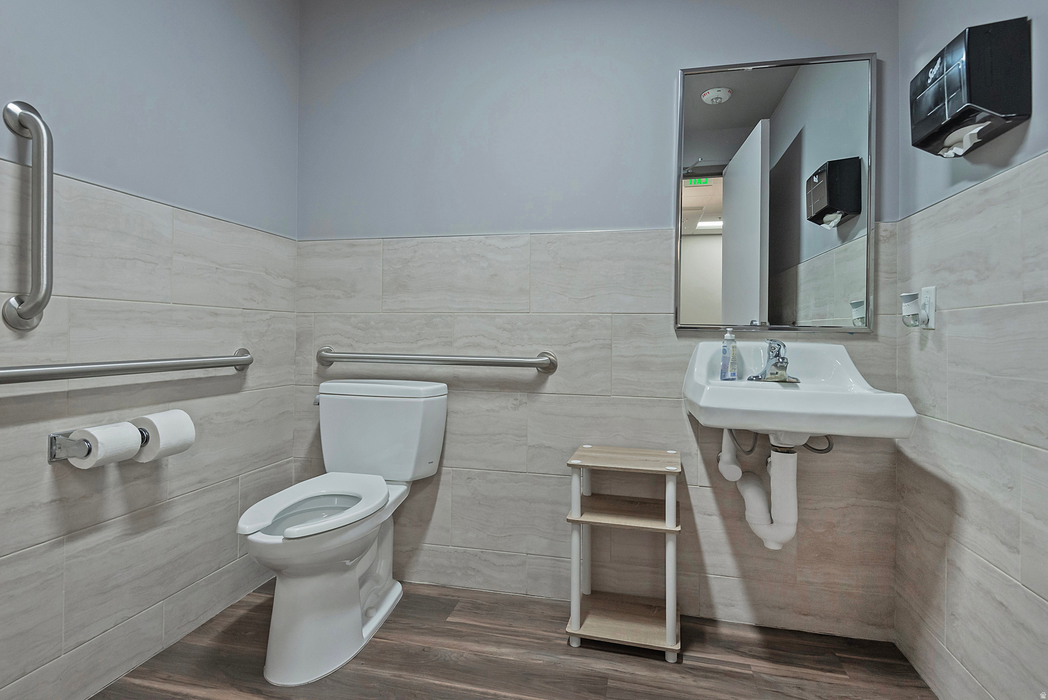 main property photo 39