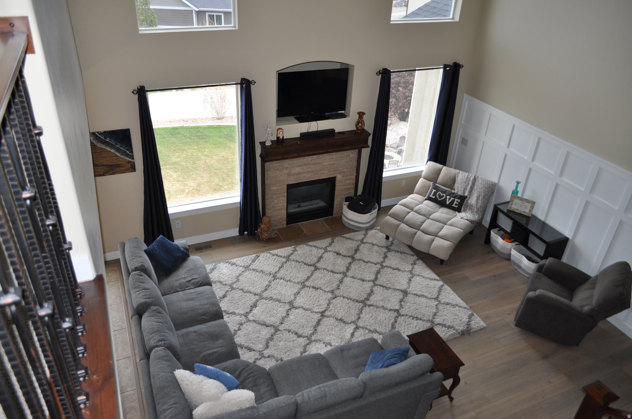 main property photo 20