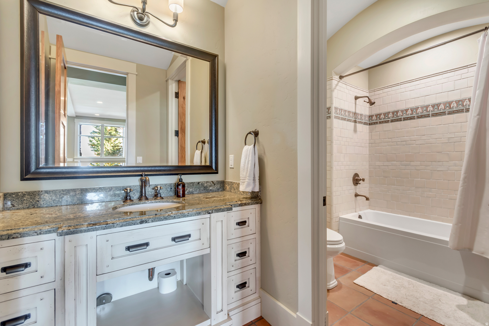 main property photo 66