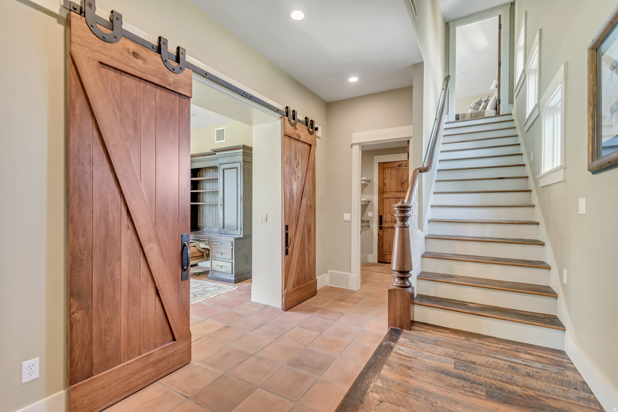main property photo 77
