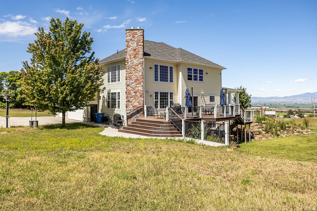 main property photo 35