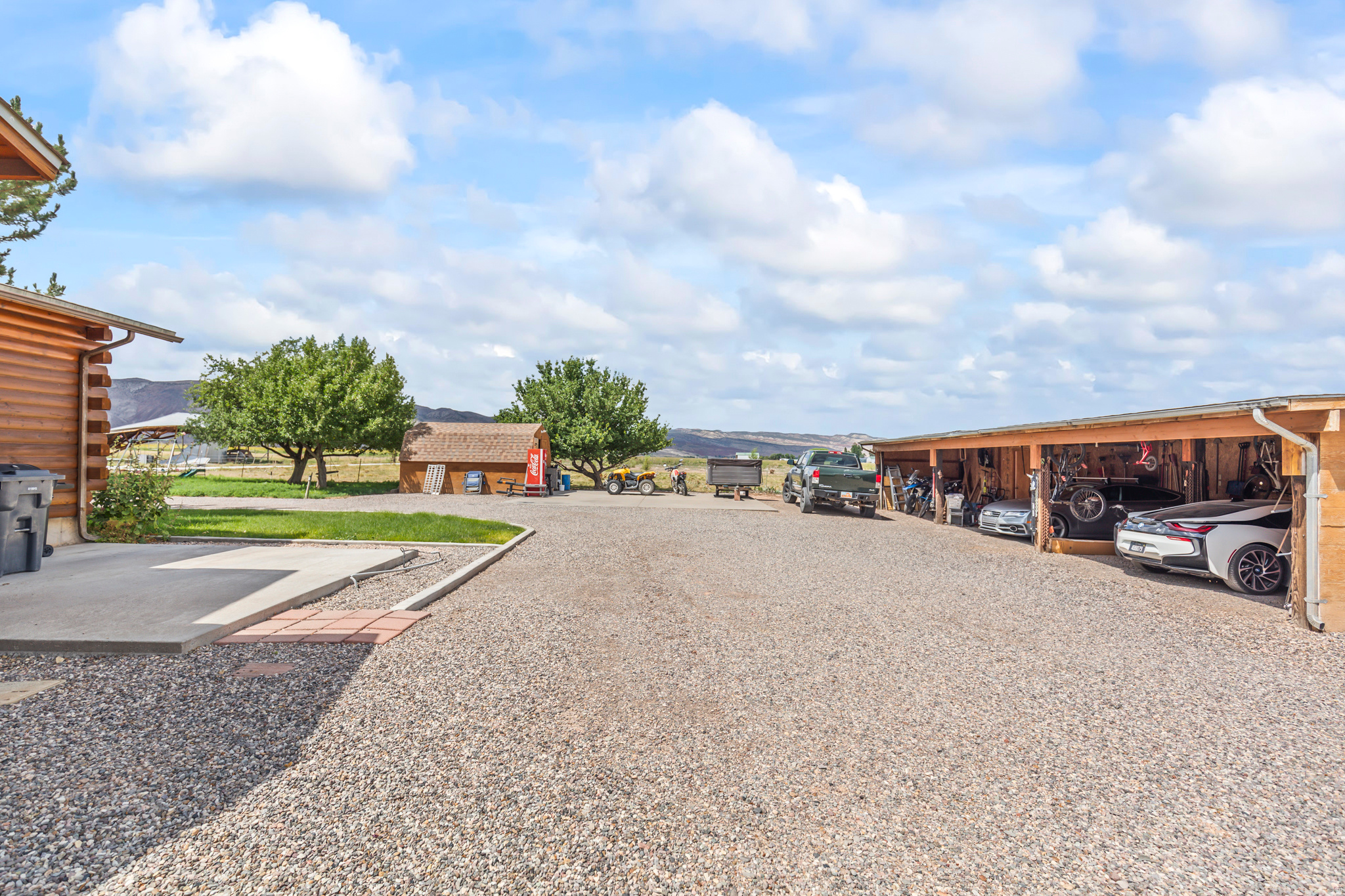 main property photo 44