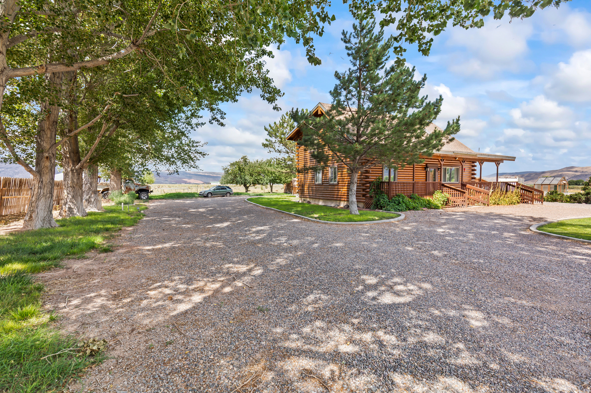 main property photo 59