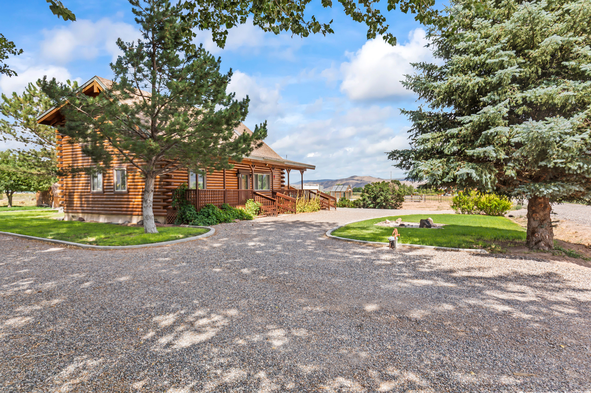 main property photo 60