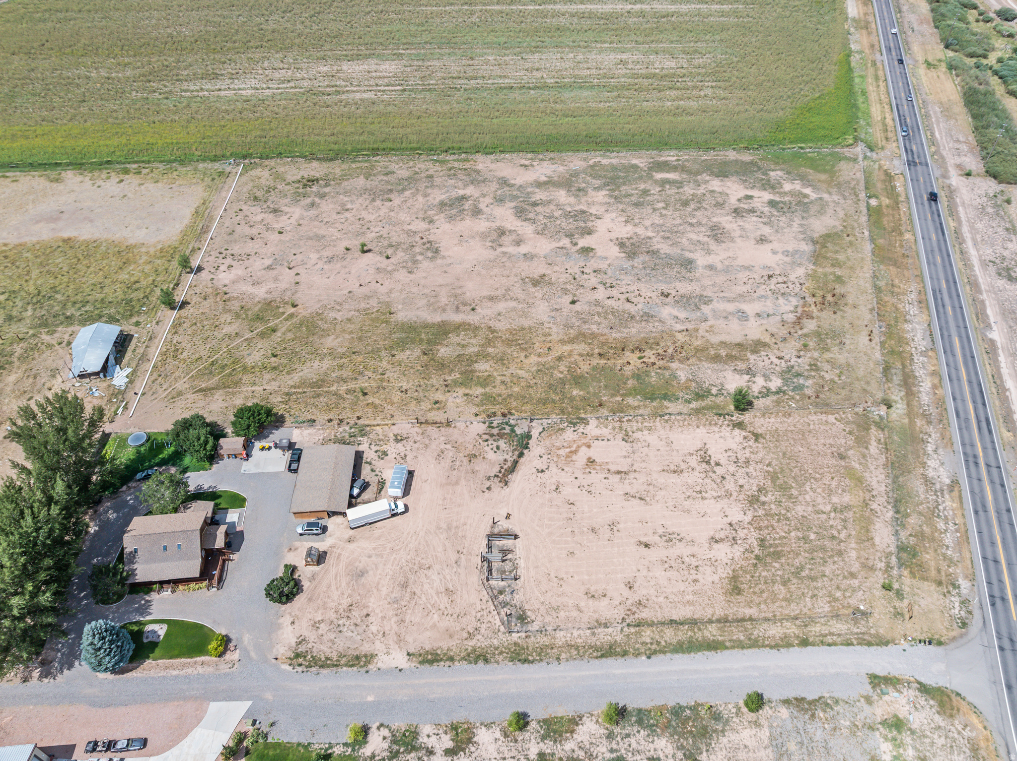 main property photo 73