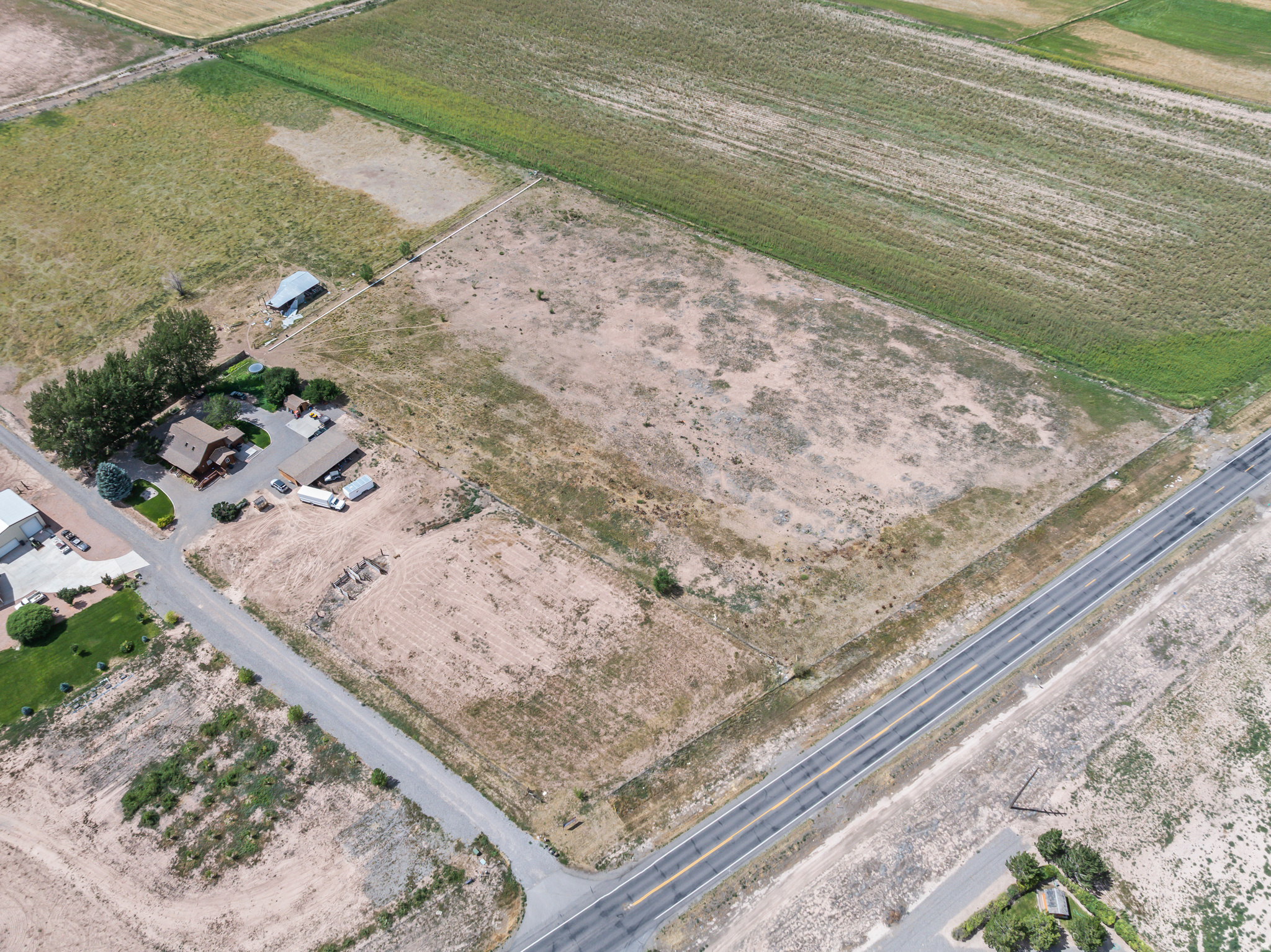 main property photo 76