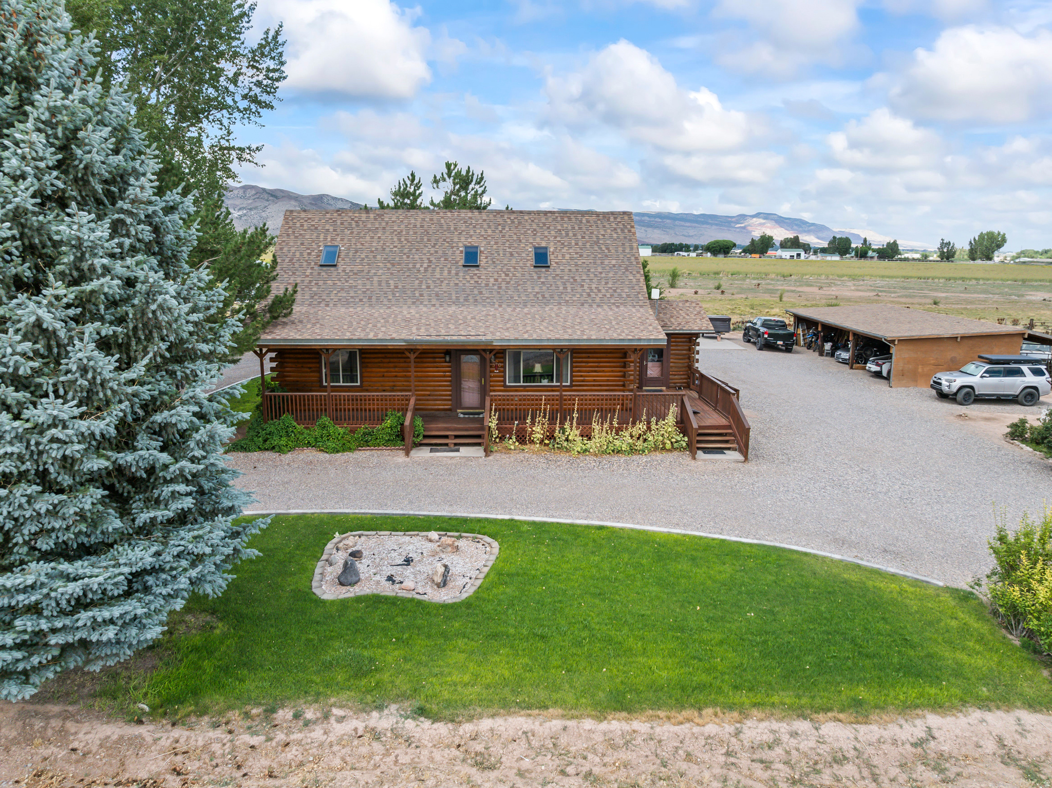 main property photo 90