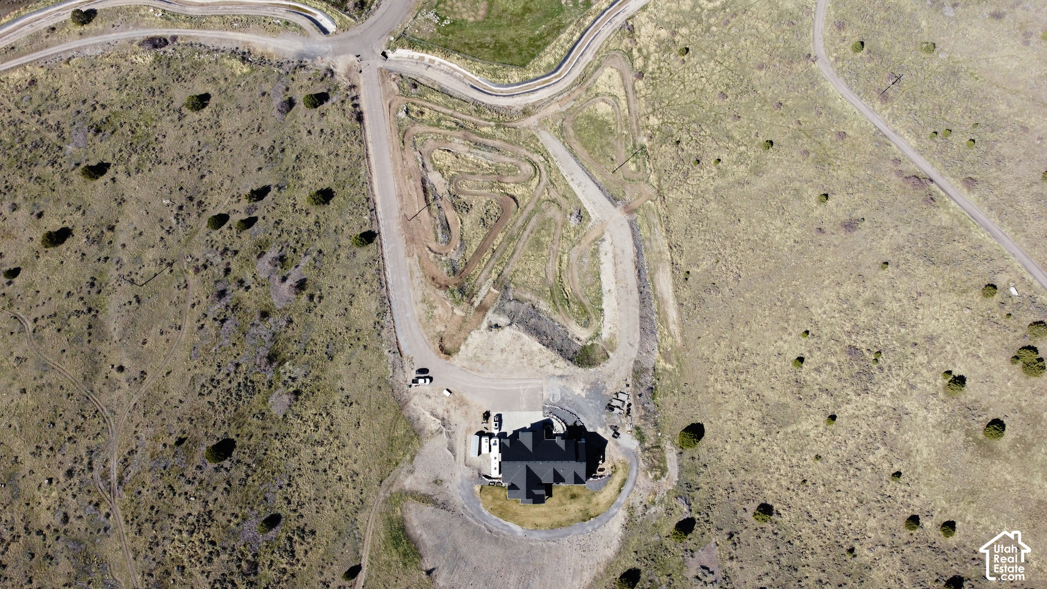 main property photo 58