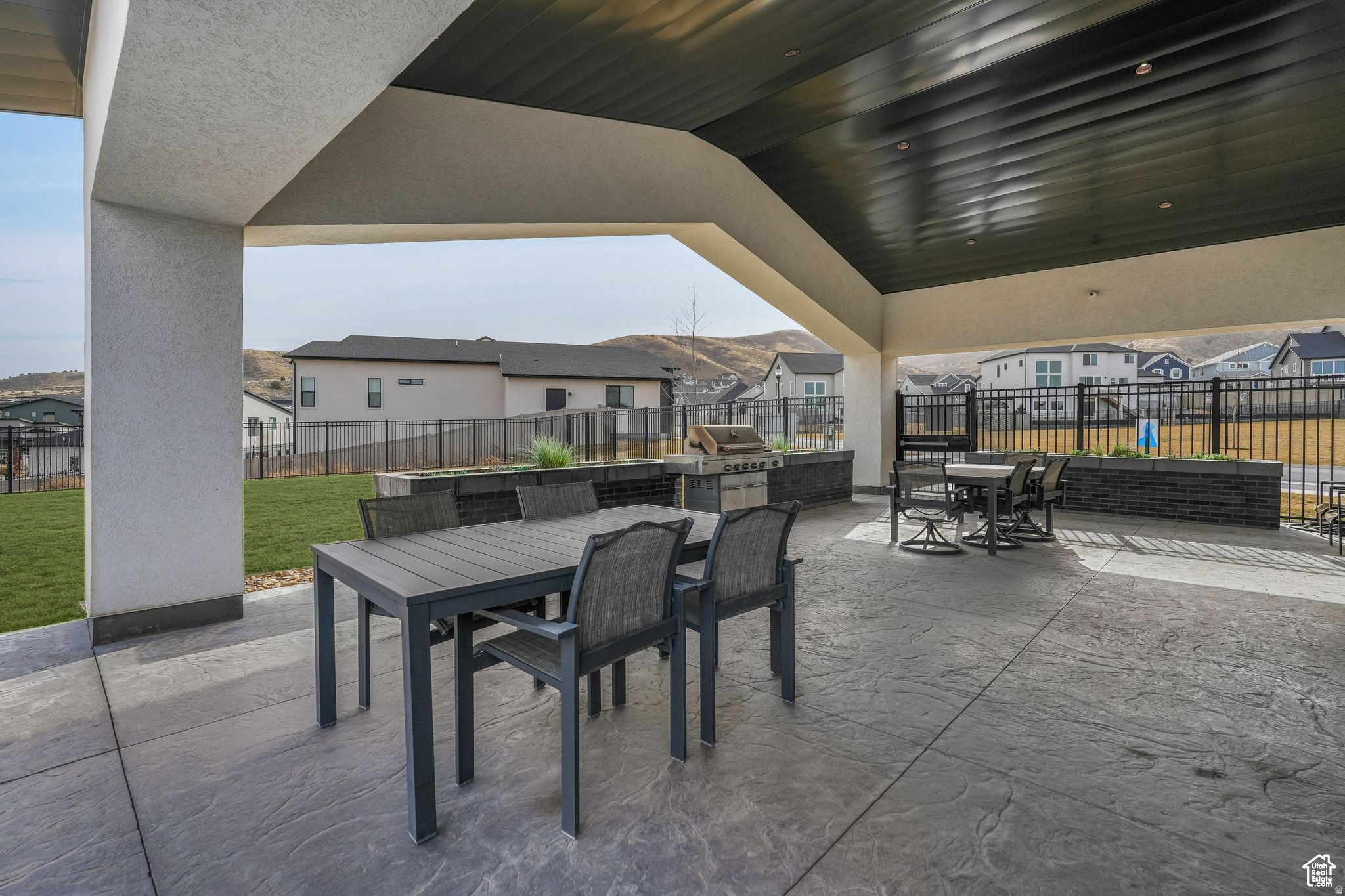 main property photo 59