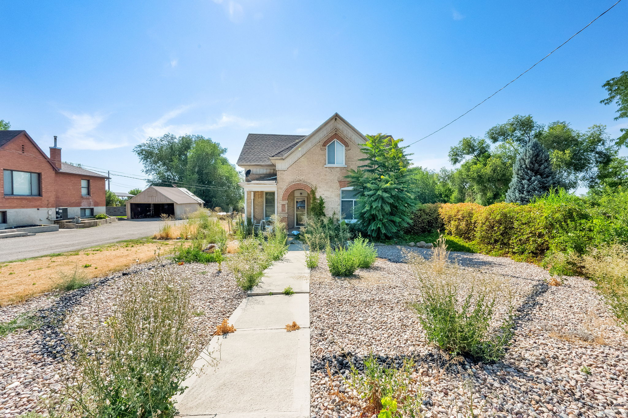 main property photo 24